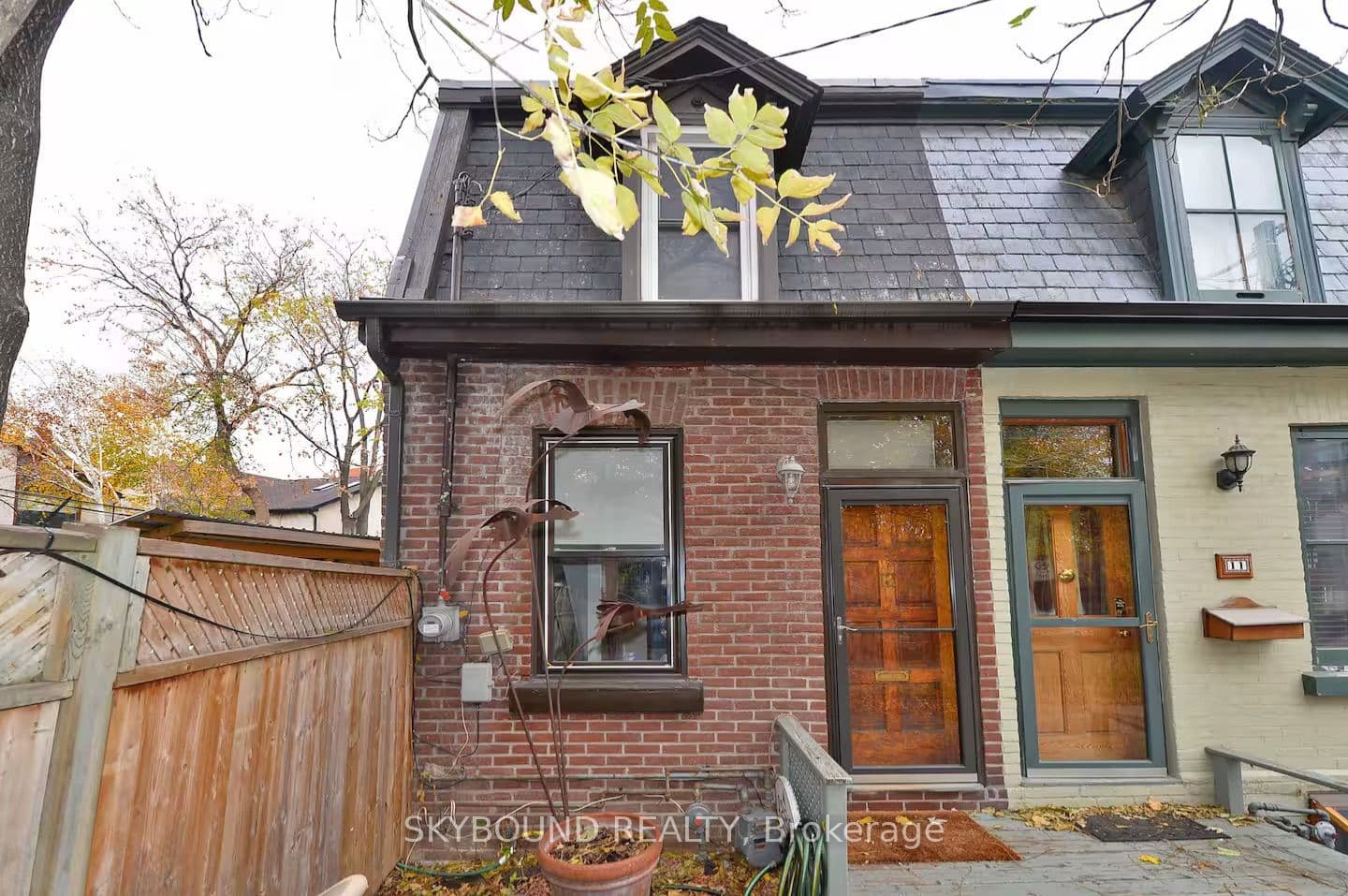 12 Ashby Place photo 1