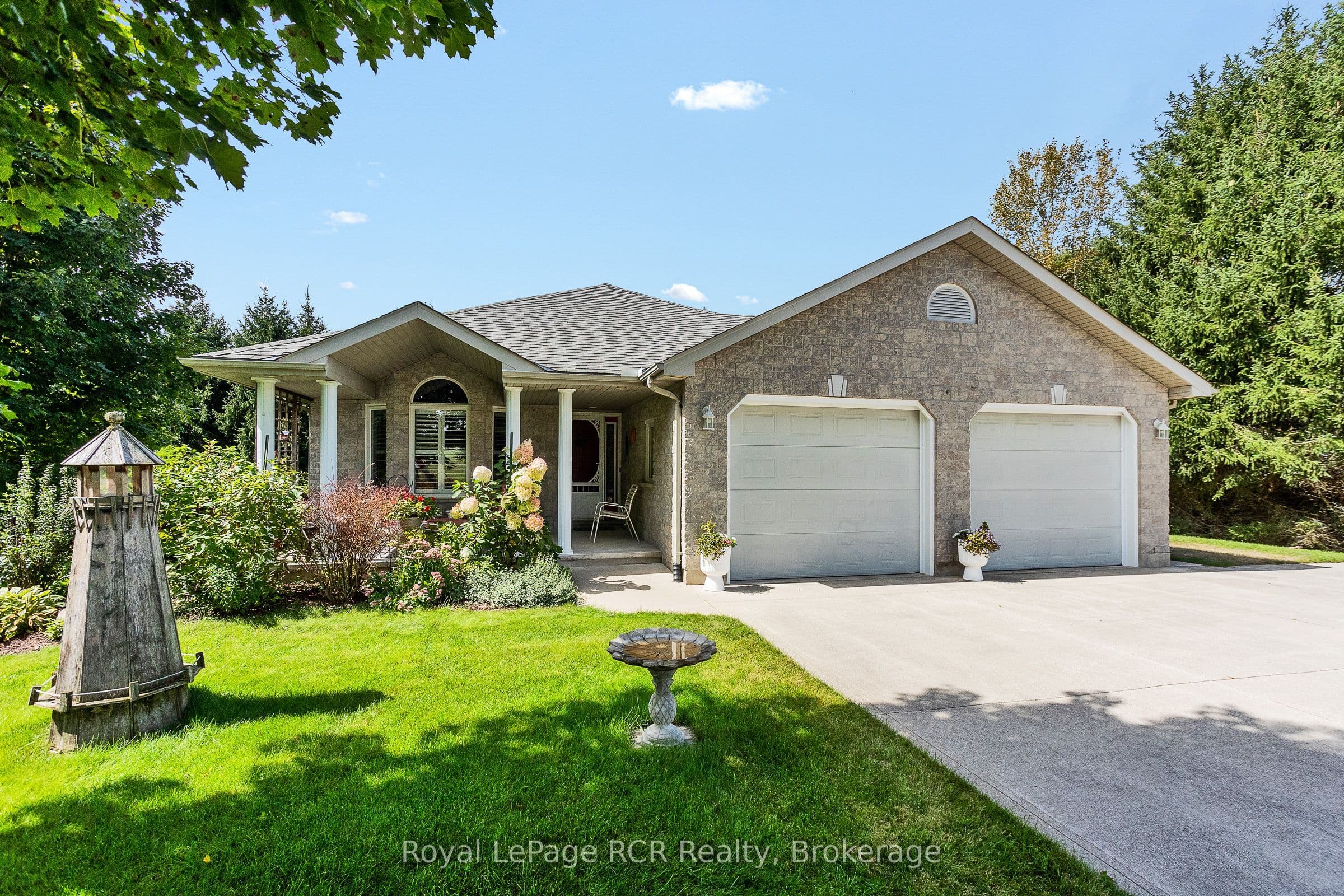217800 Concession 3 Derby Road photo 1
