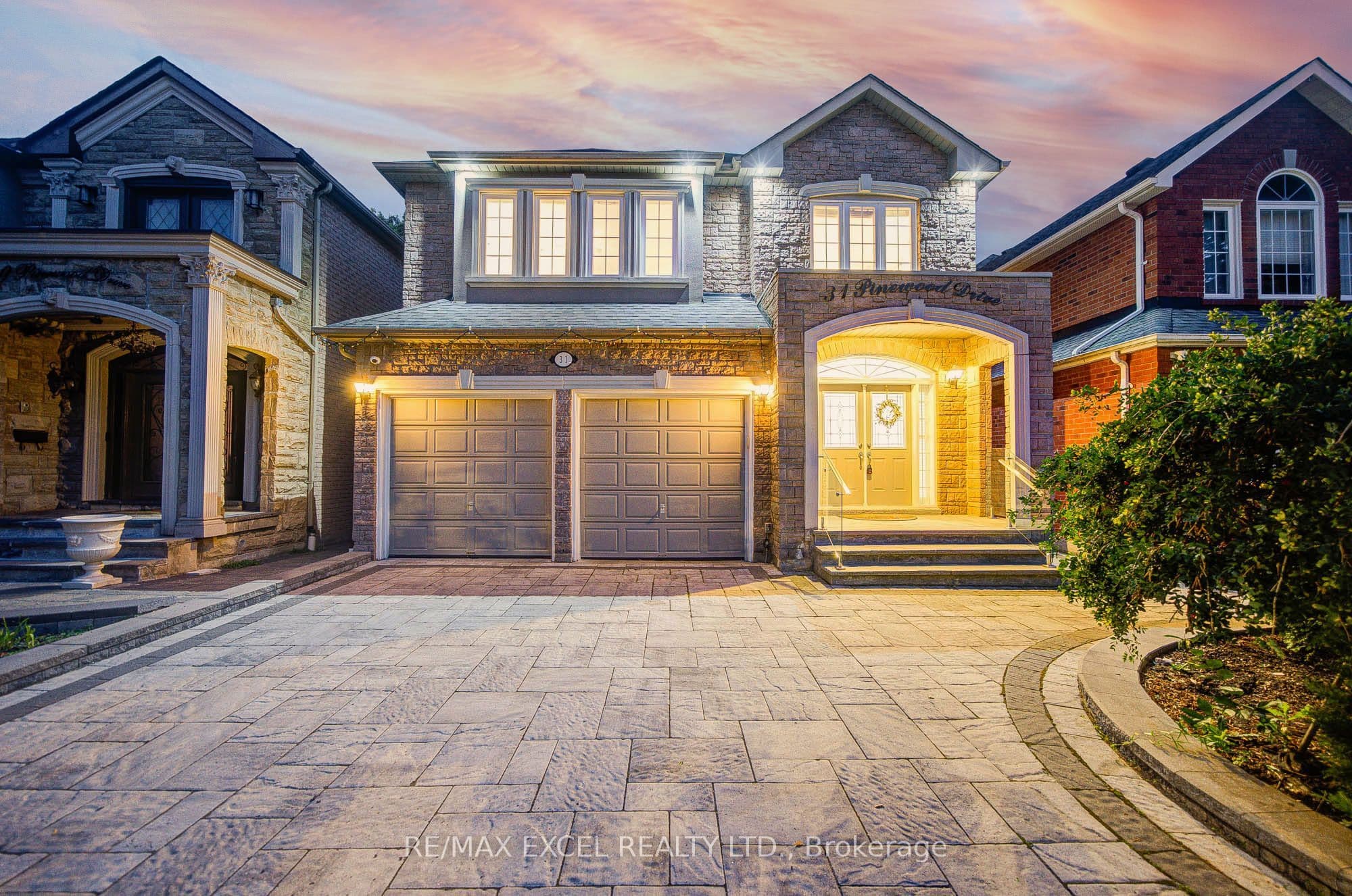 31 Pinewood Drive photo 1