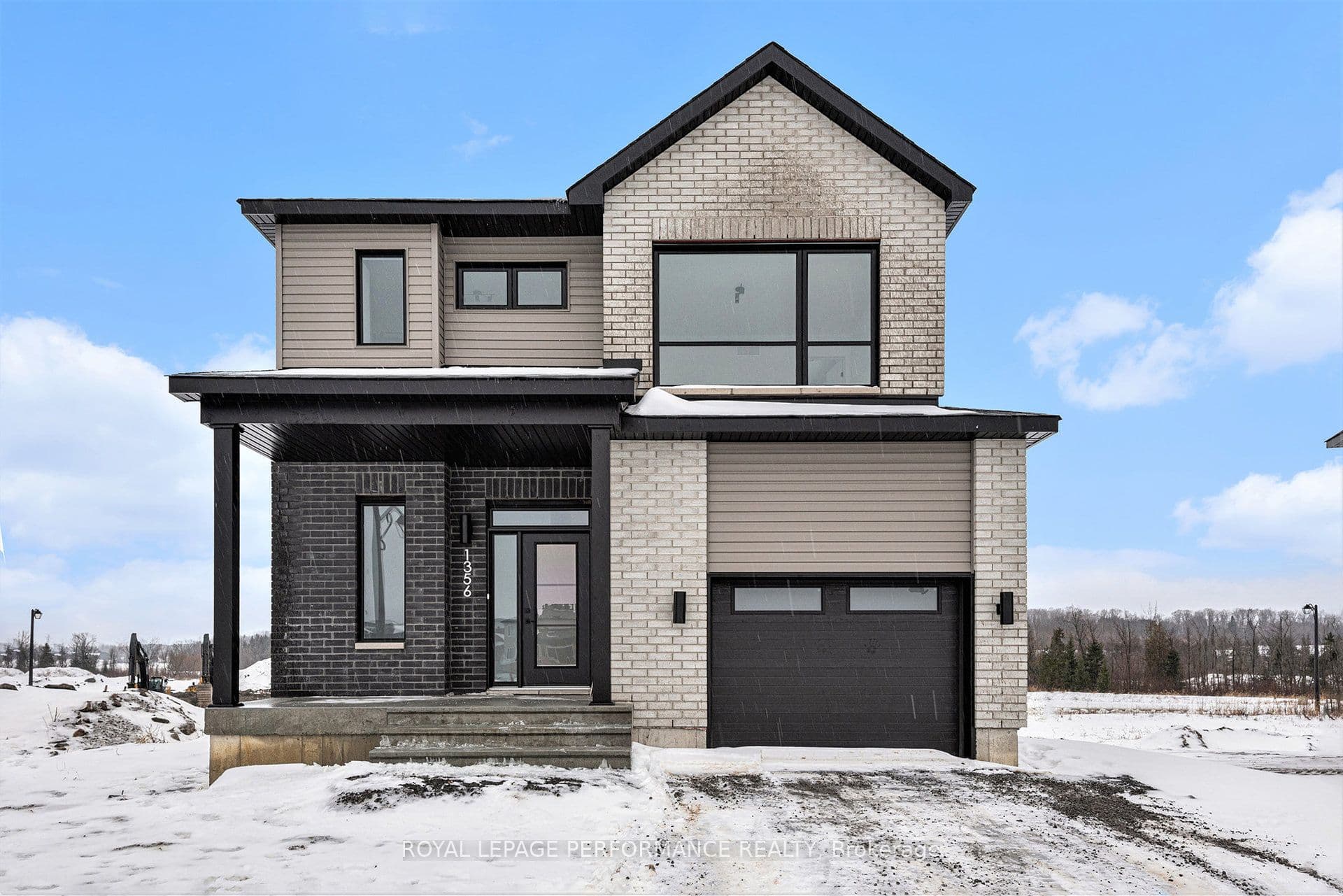 80 Rutile Street photo 1