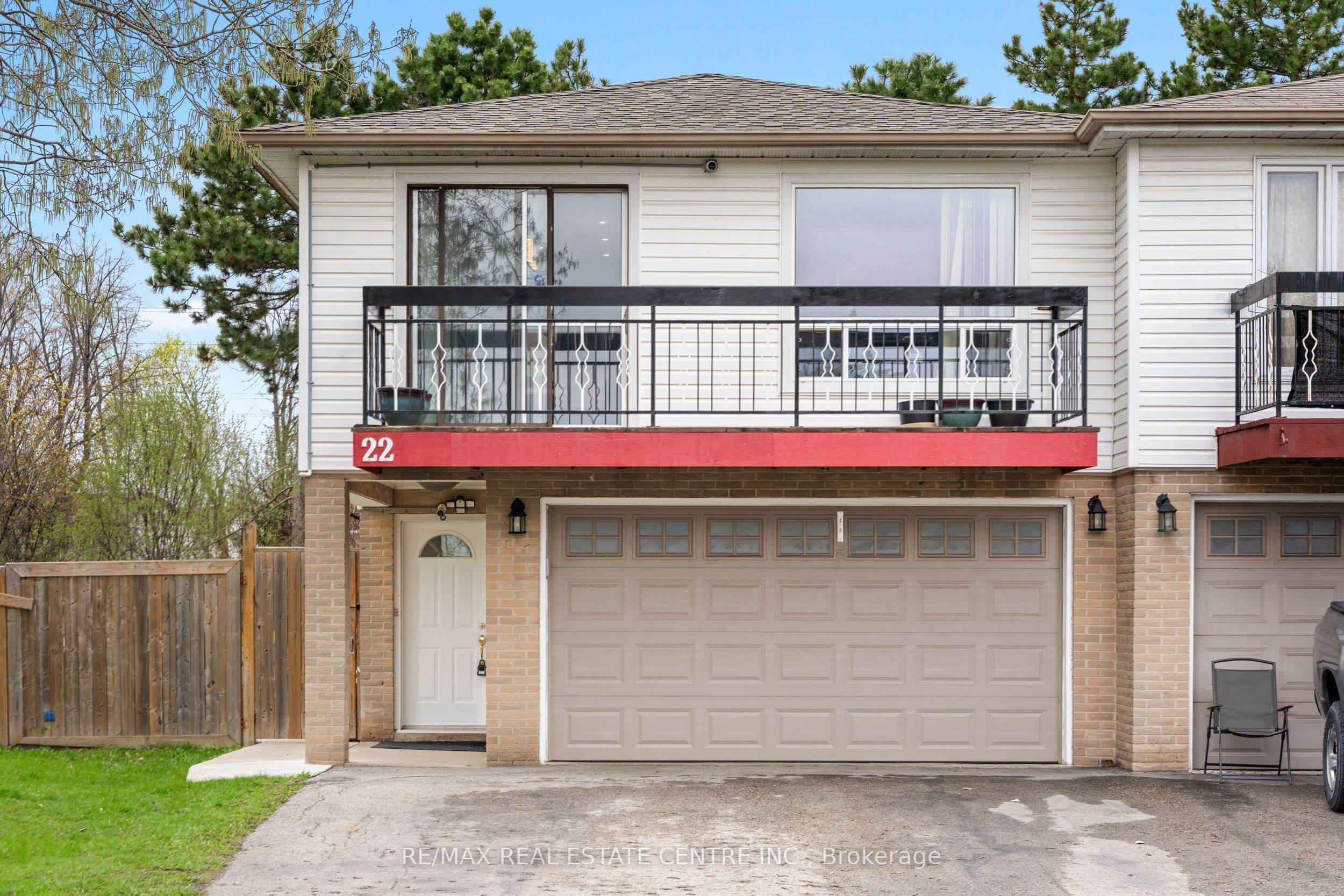 22 Glen Echo Court photo 1