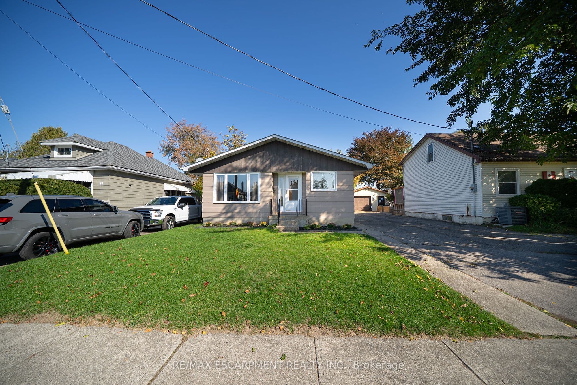 30 LIDA Street photo 1
