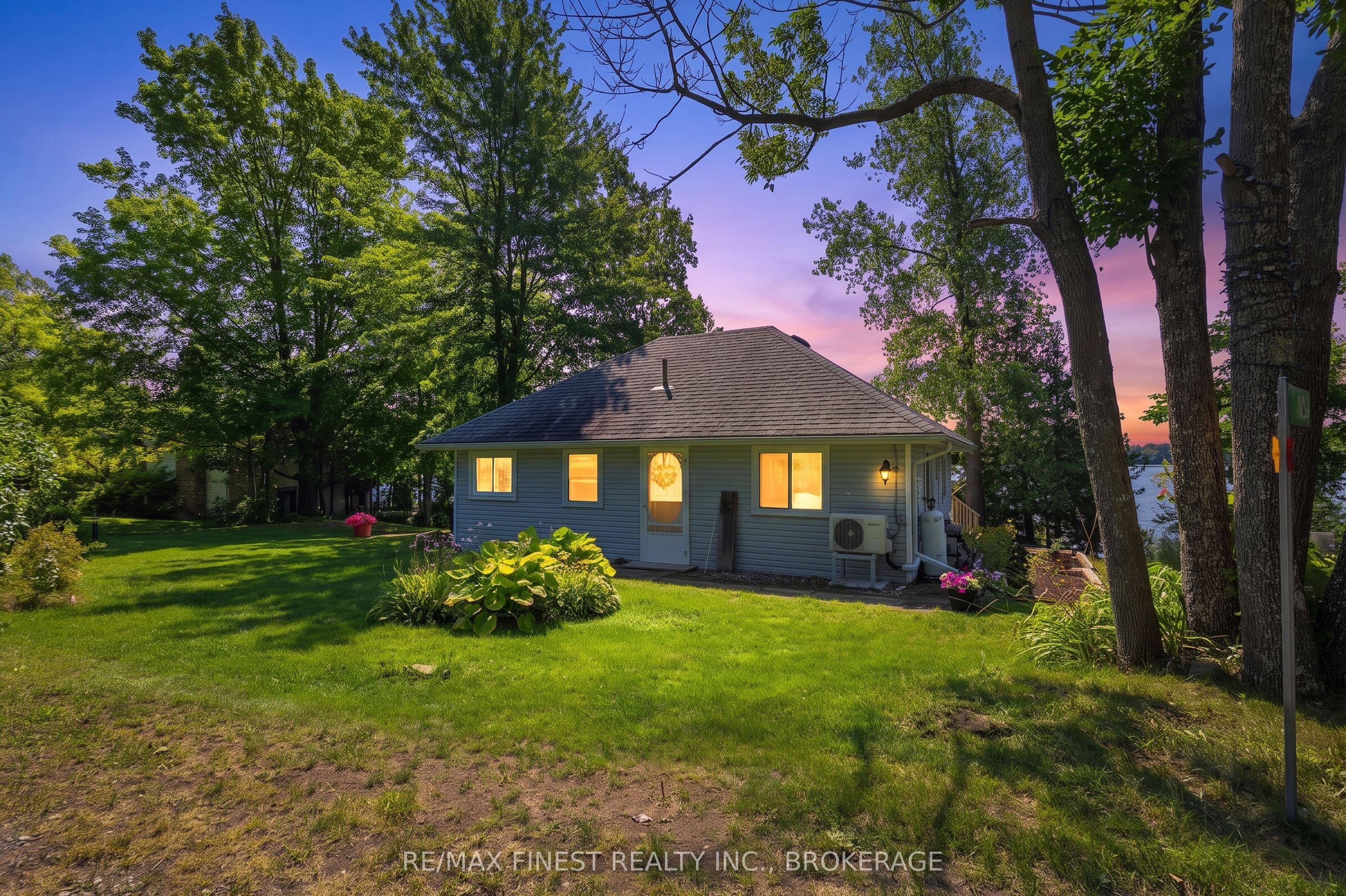 1050 Anker Lane photo 1