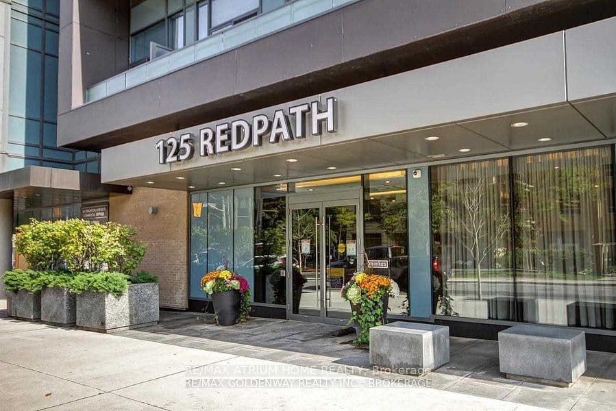 Unit 2902 125 Redpath Avenue photo 1