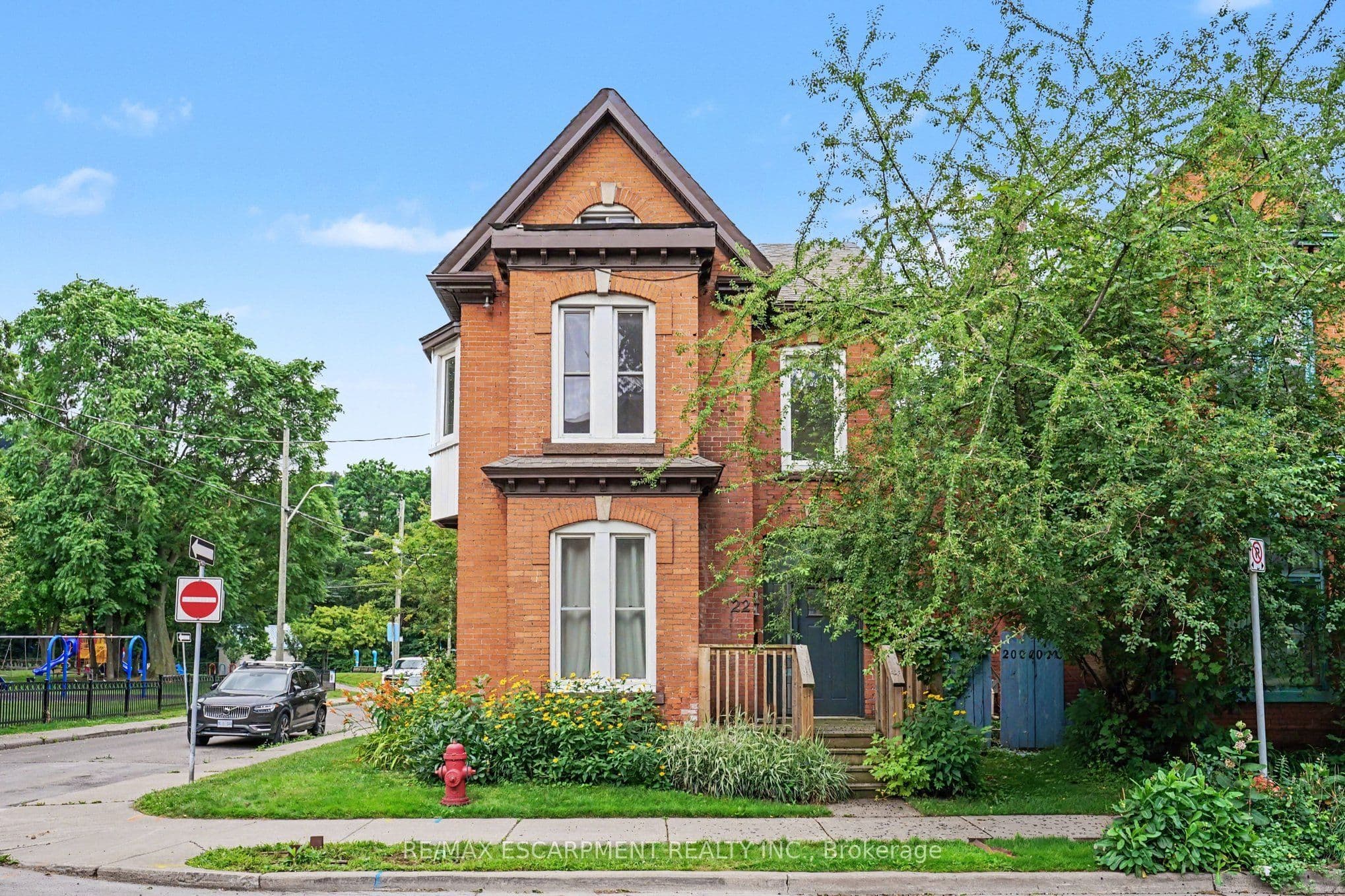 22 Stinson Street photo 1