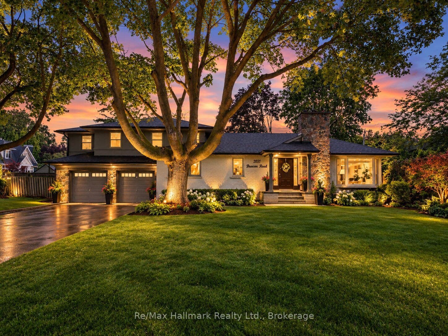 2031 DUNCAN Road photo 1
