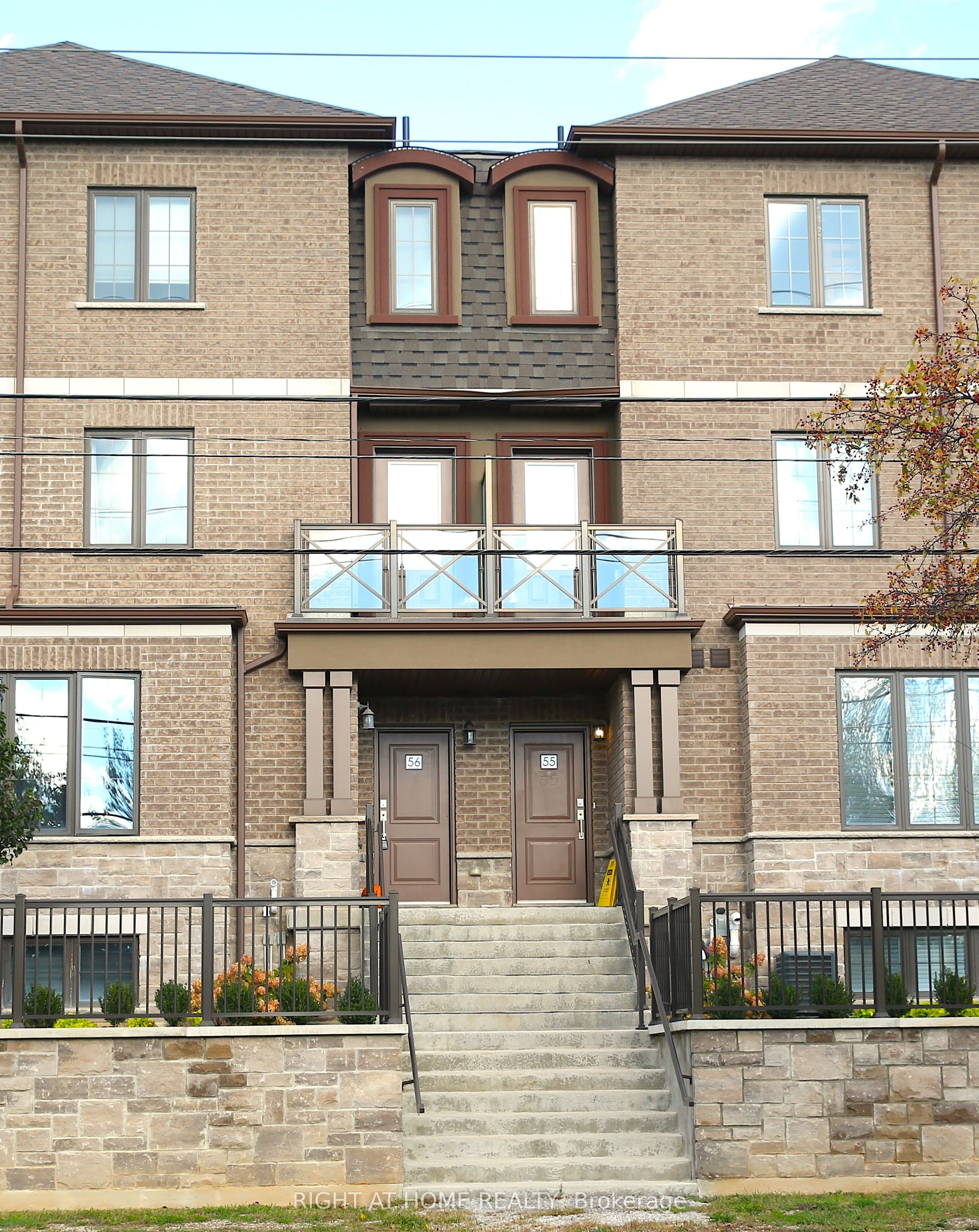 Unit 56 445 Ontario Street photo 1