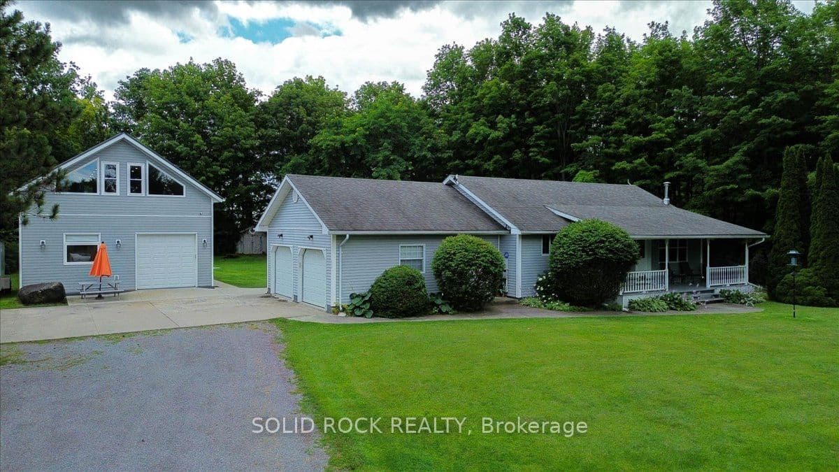313 Pine Grove Road photo 1