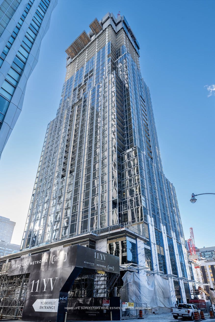 Unit 1301 11 Yorkville Avenue photo 1