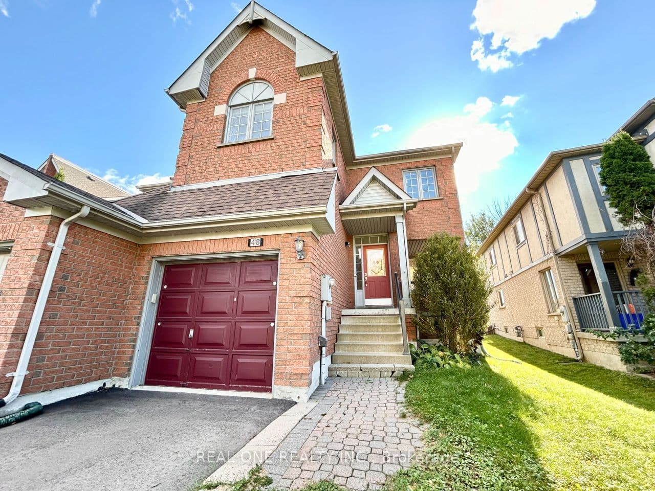 48 Primeau Drive photo 1