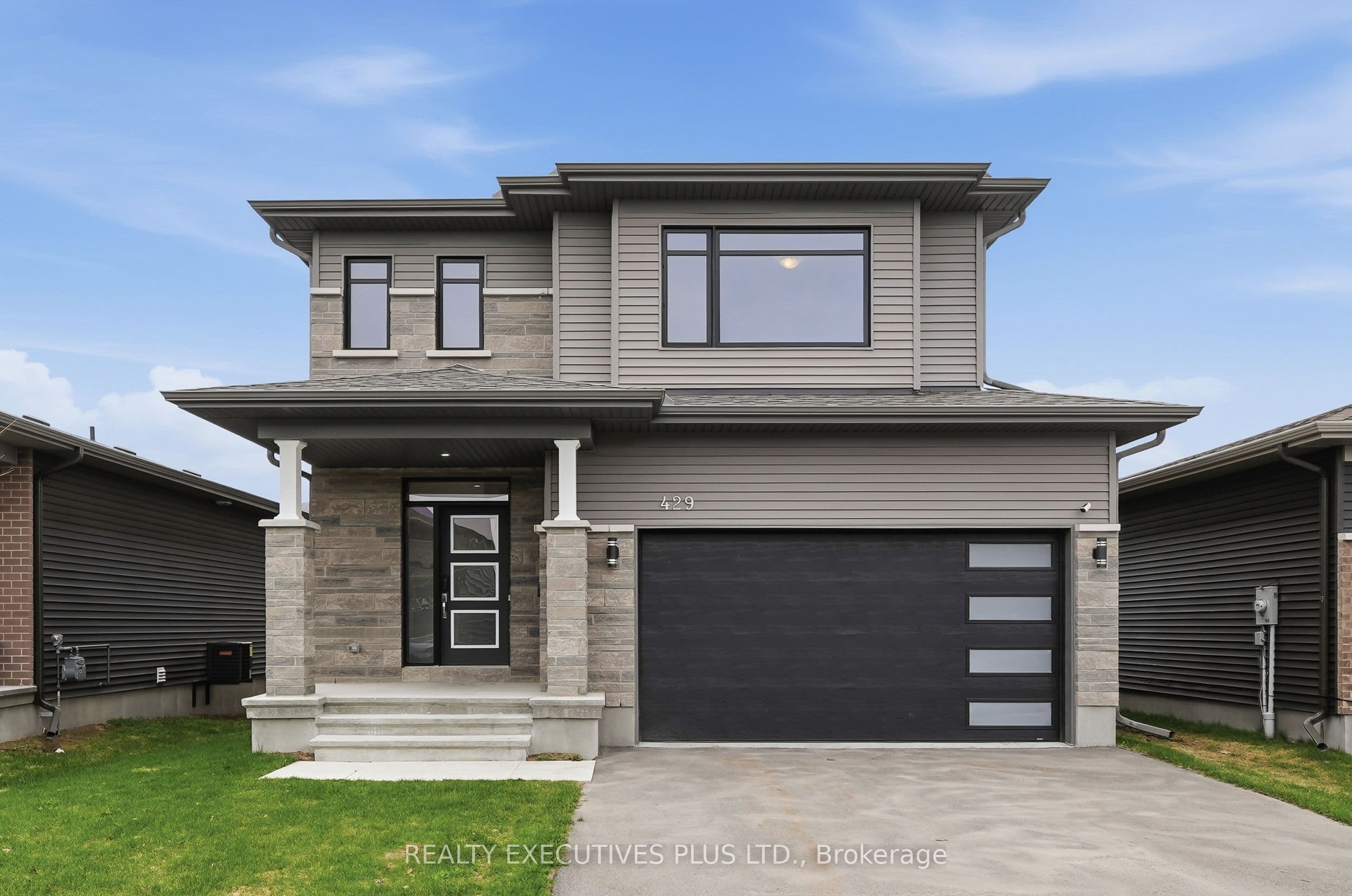 429 Sterling Avenue photo 1