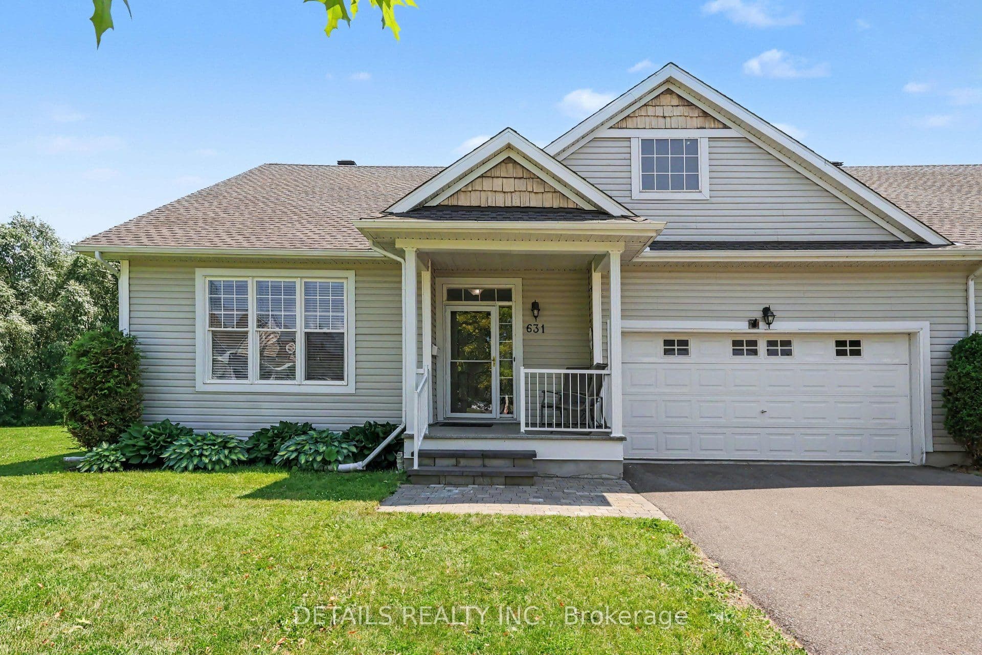 631 Country Trail photo 1