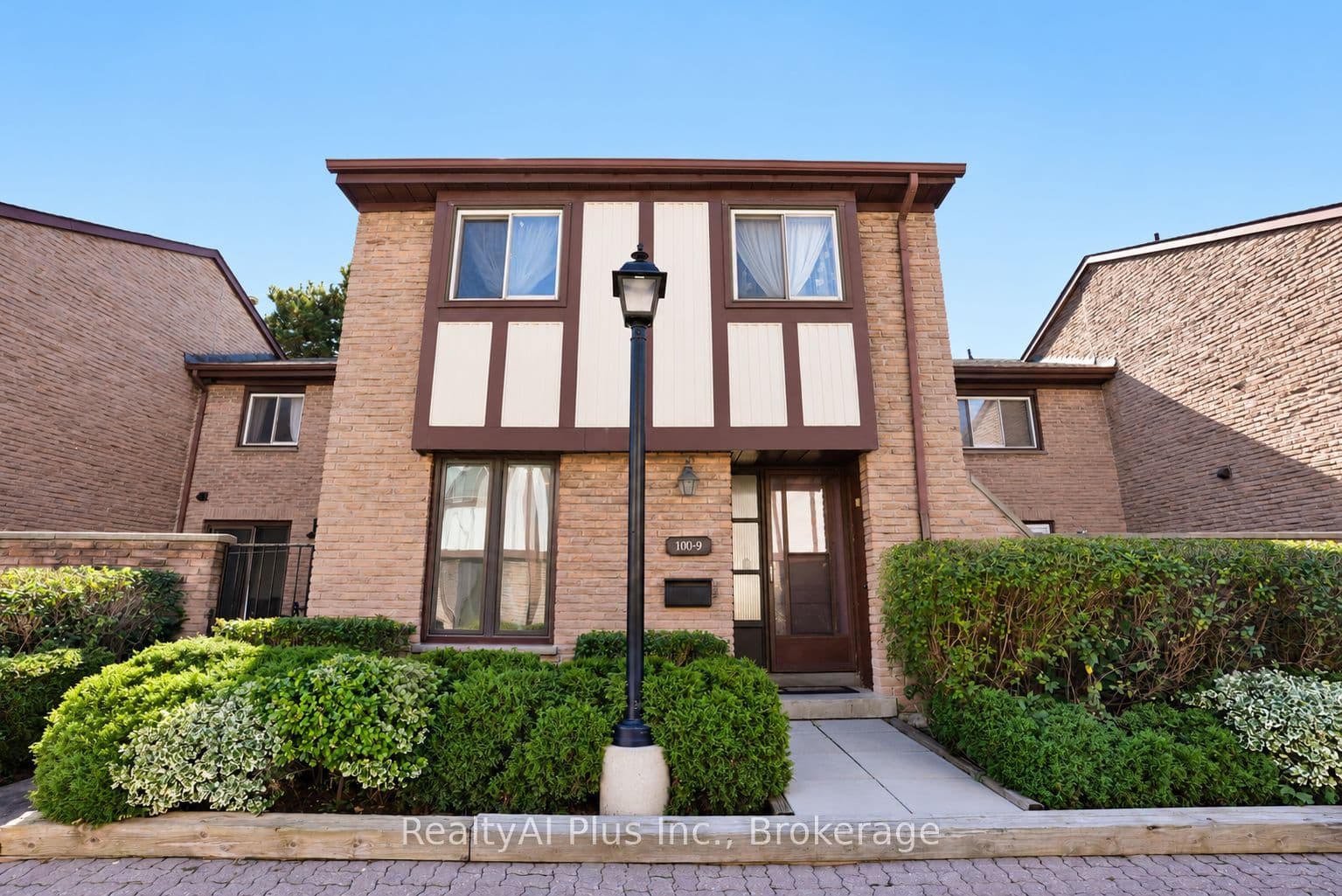 Unit 9 100 Burrows Hall Boulevard photo 1