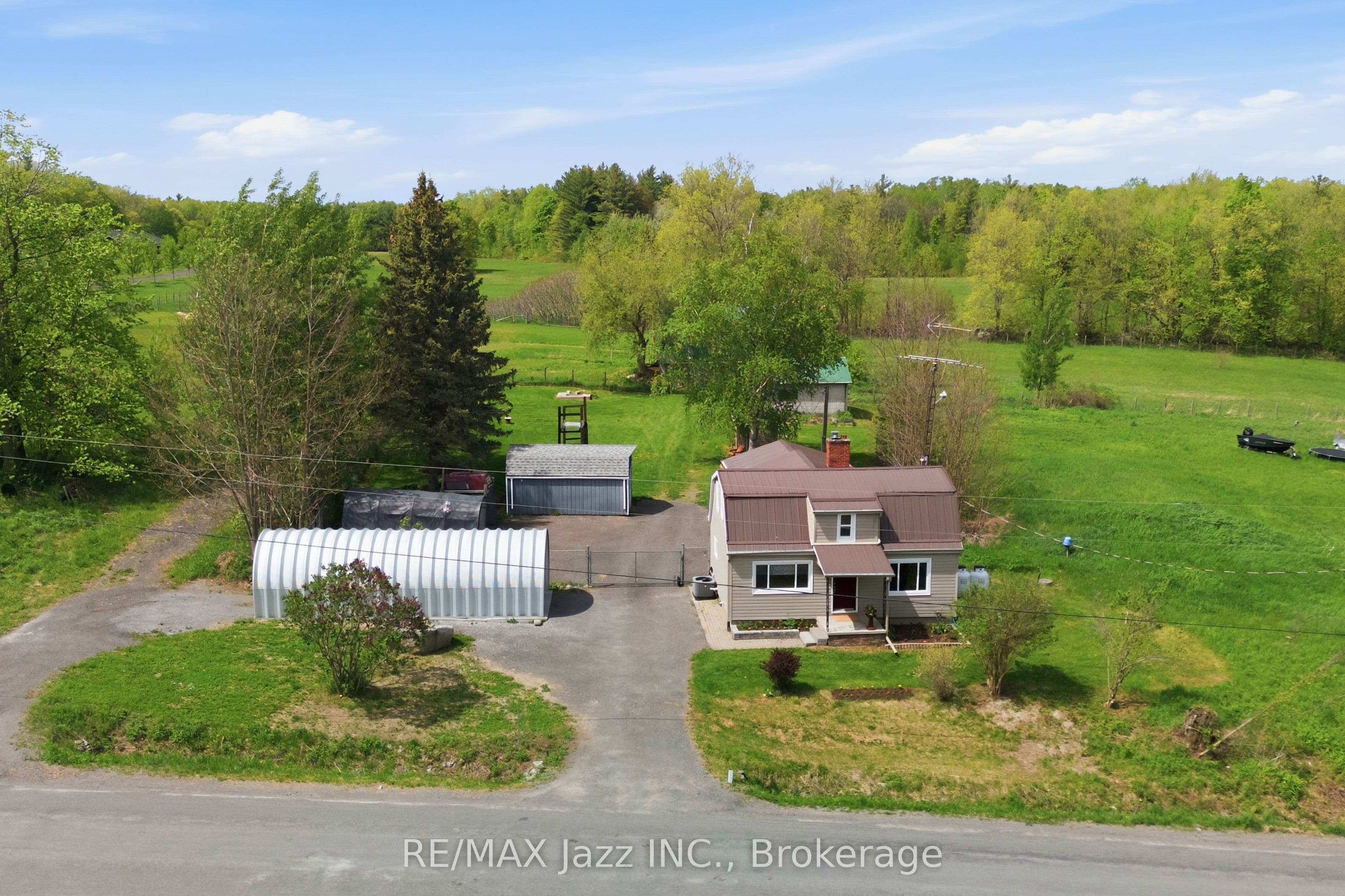 350 Schriver Road photo 1