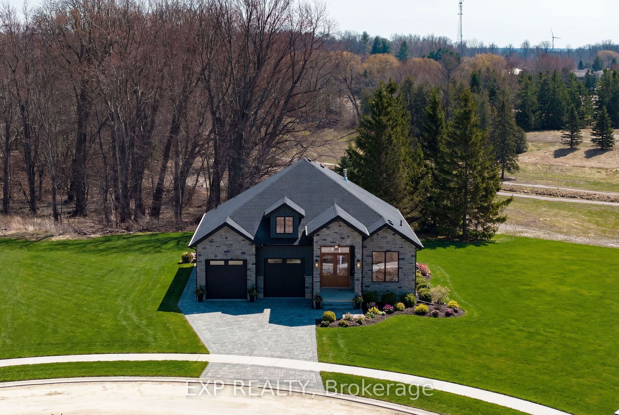 29 Dearing Drive photo 1