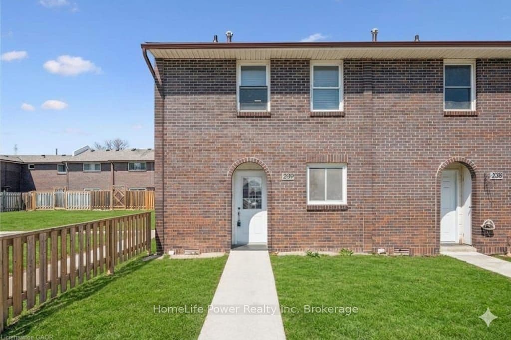 Unit 239 31 Greengate Road photo 1