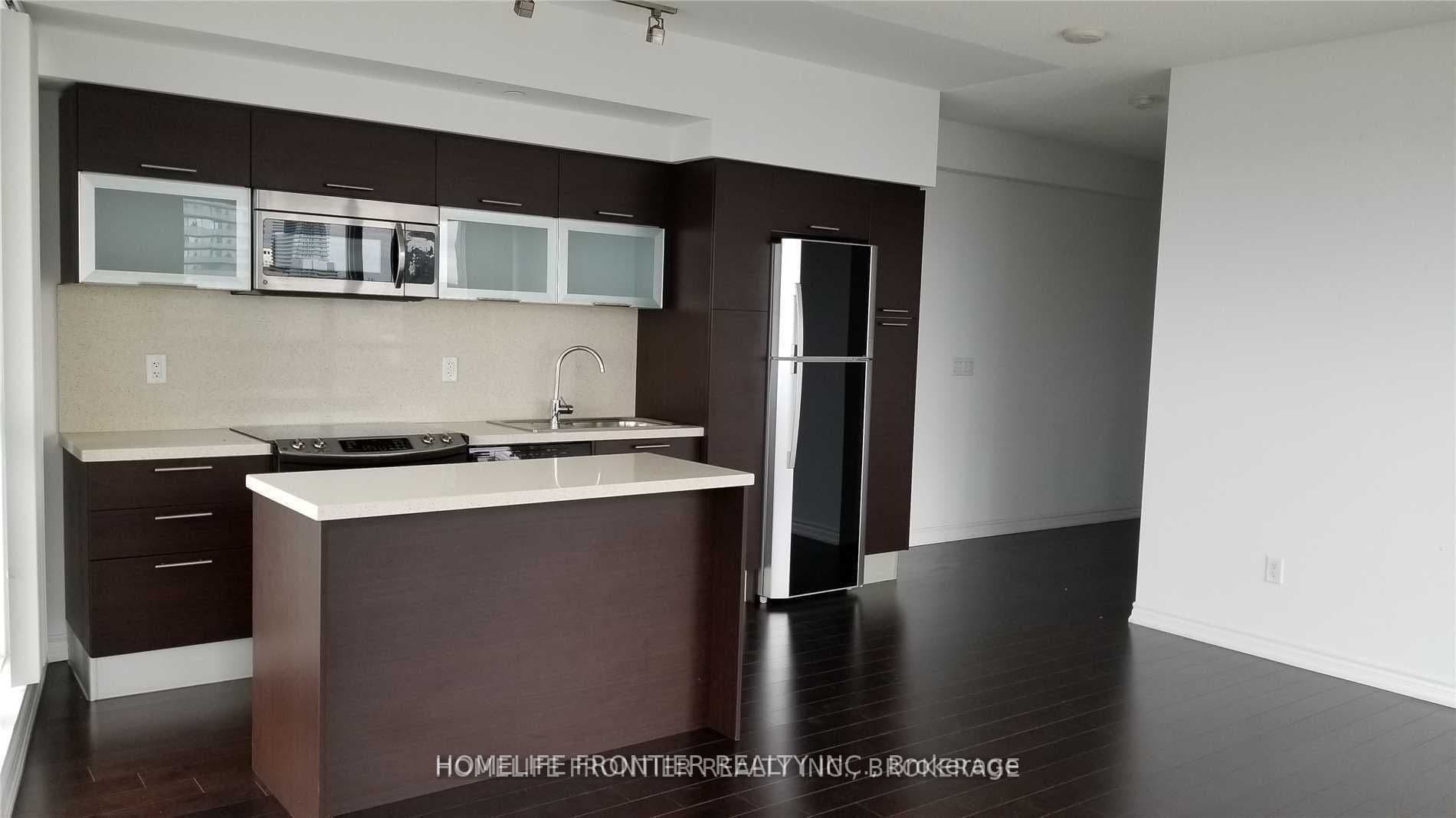 Unit 3402 386 Yonge Street photo 1