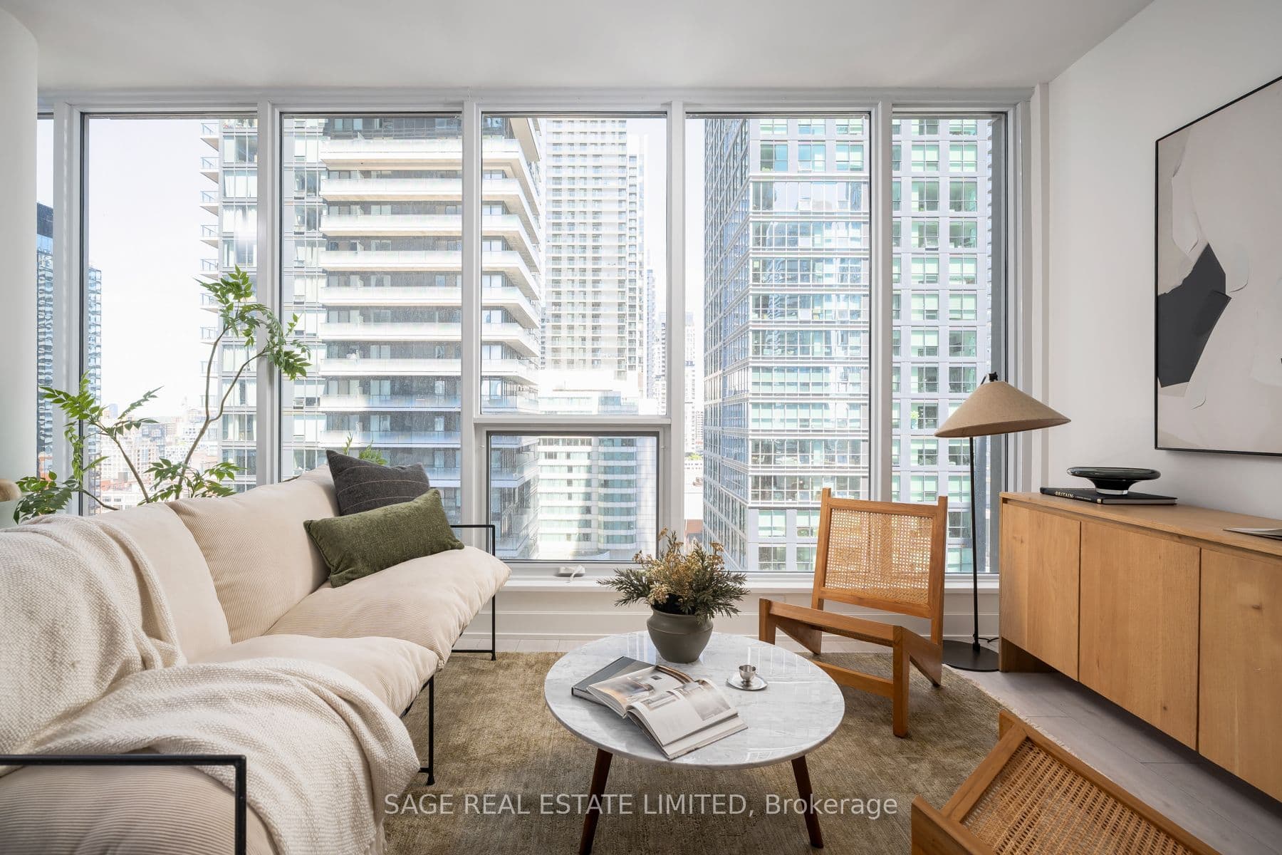 Unit 1712 35 Mercer Street photo 1