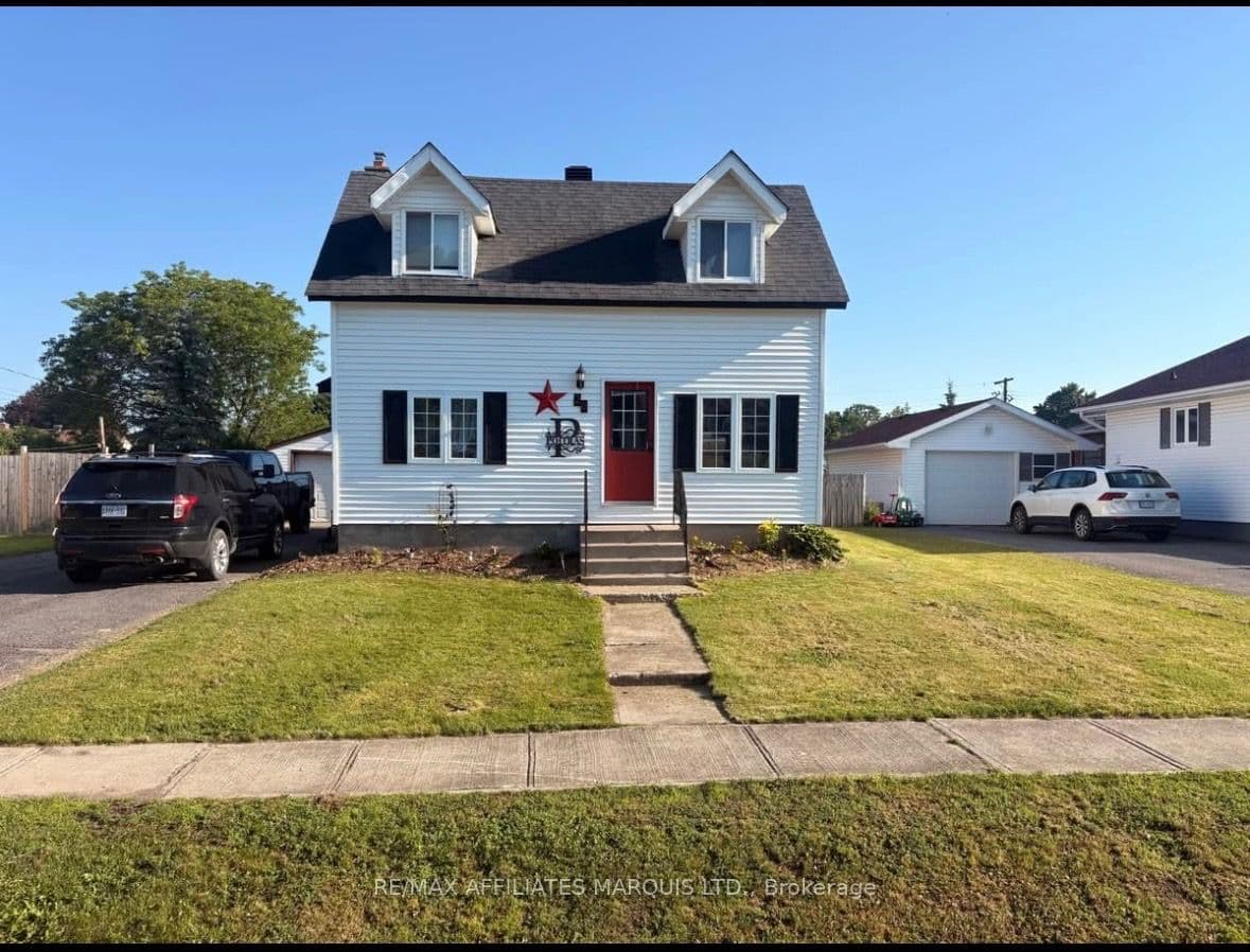 20 FROST Avenue photo 1