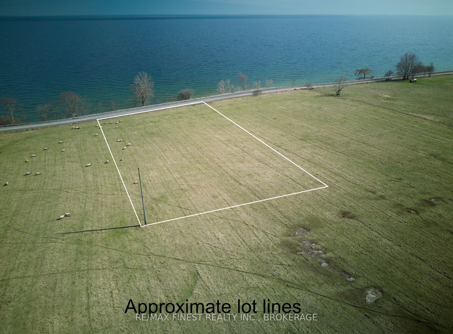 LT 17 PT 2 SOUTH SHORE Road photo 1
