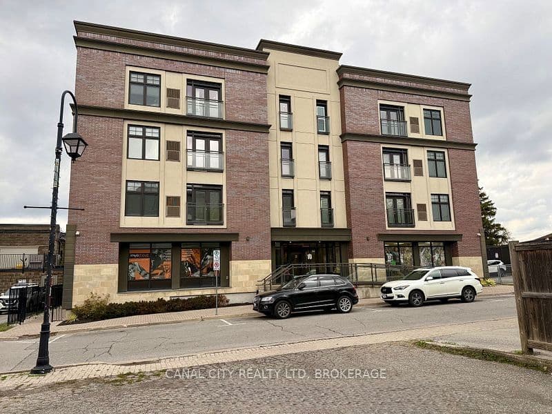 Unit 303 10 Albert Street photo 1