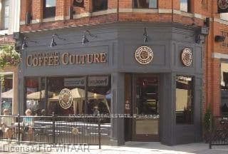 433 Dundas Street photo 1