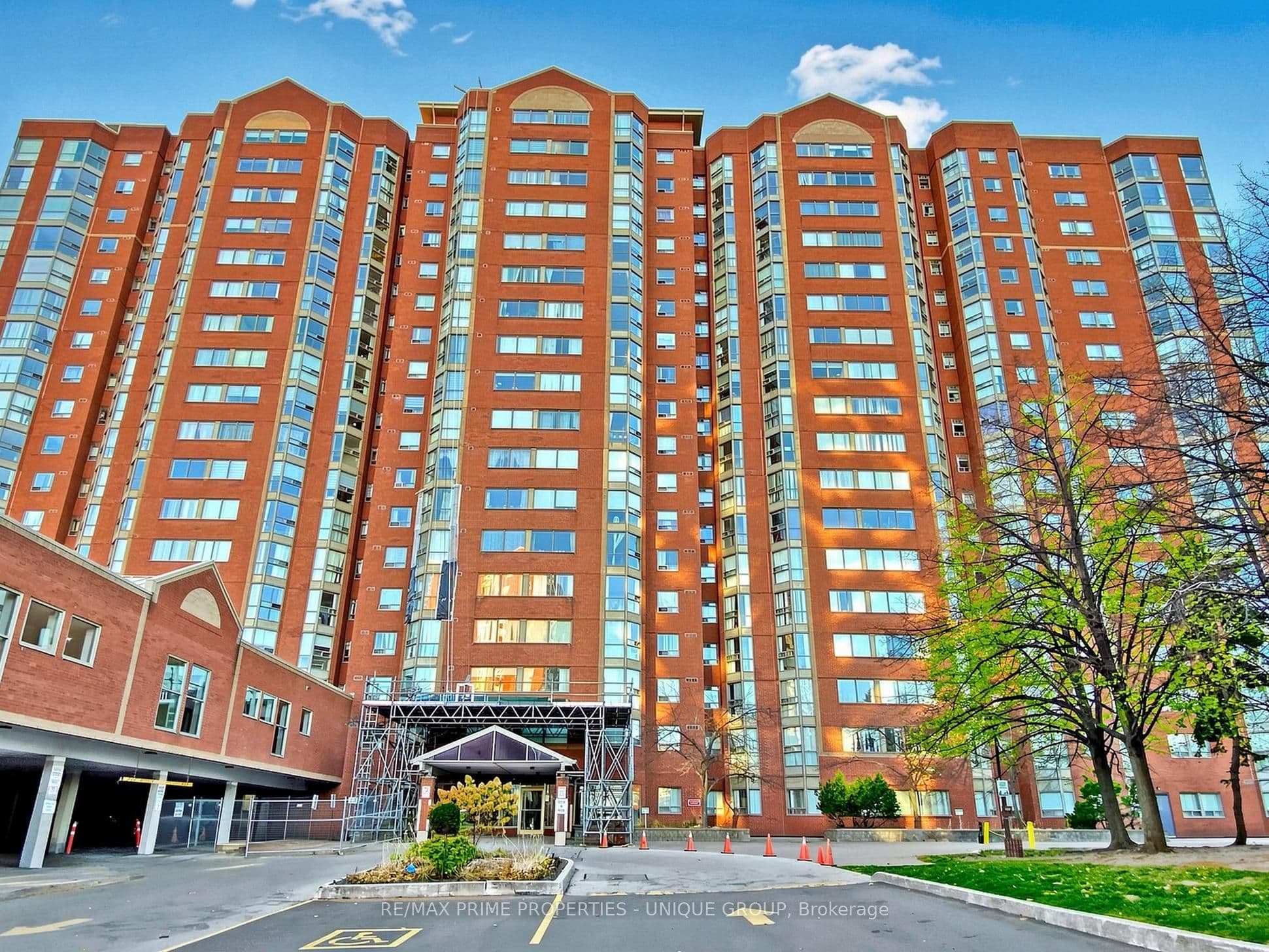 Unit Ph12 2460 Eglinton Avenue photo 1