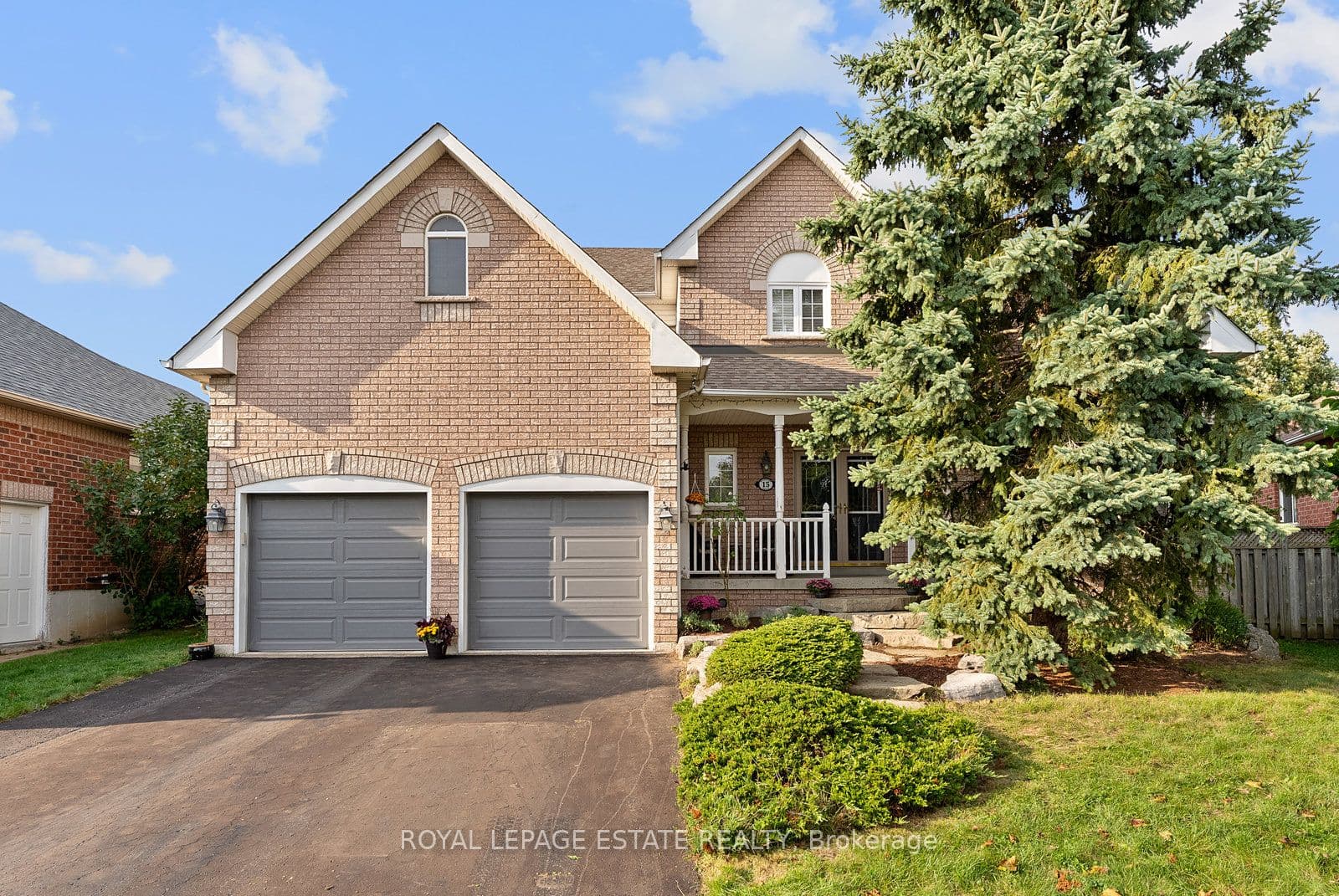 15 Mcgregor Drive photo 1