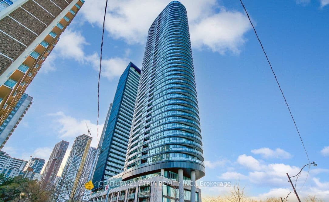 Unit 3424 585 Bloor Street photo 1