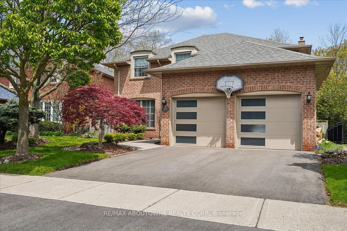 1277 Old Bridle Path photo 1