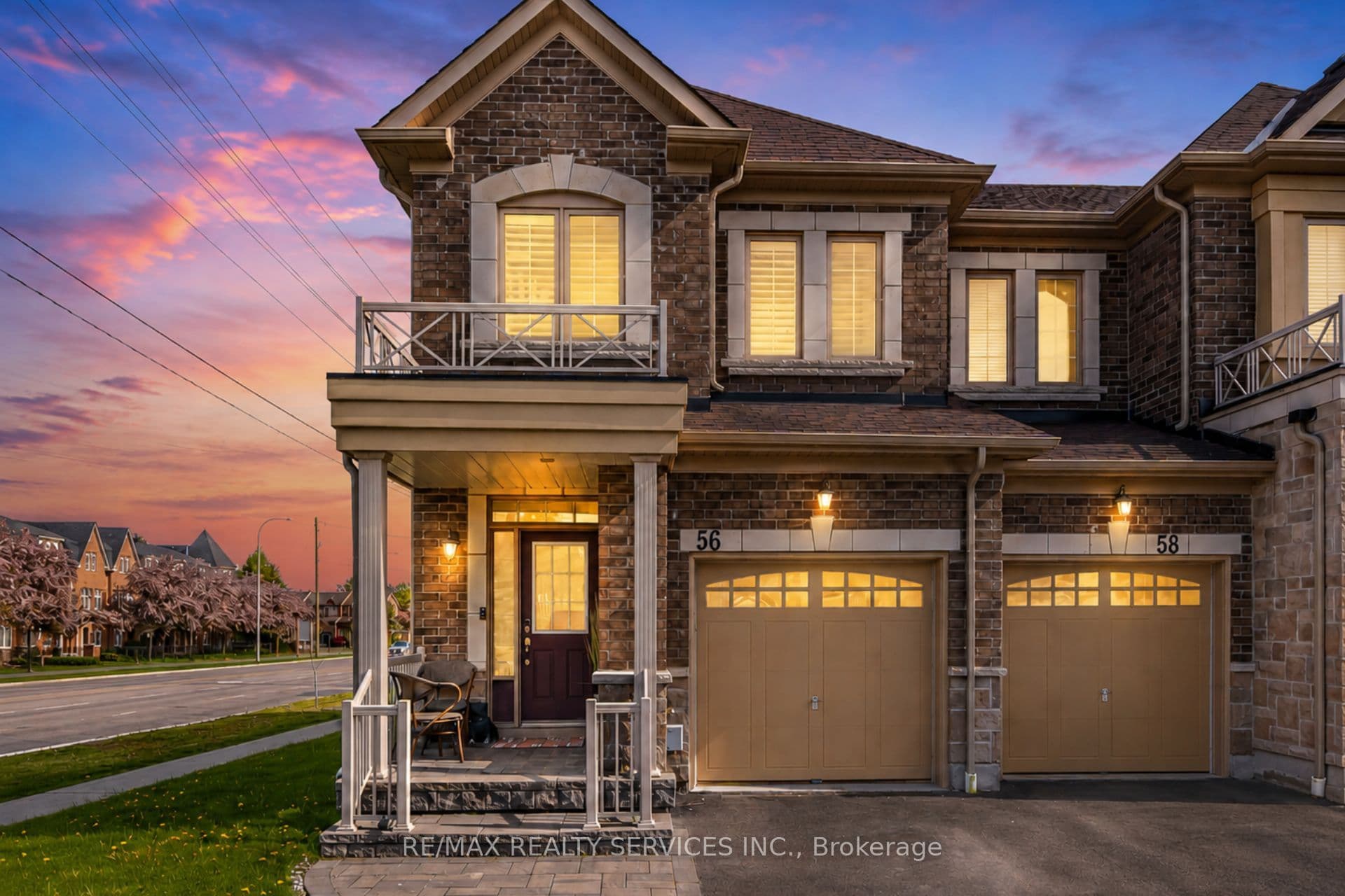 56 Rimrock Crescent photo 1