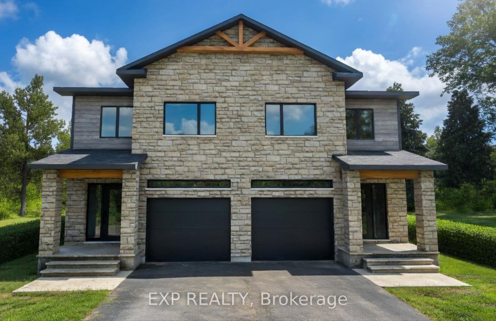 142 Elizabeth Street photo 1