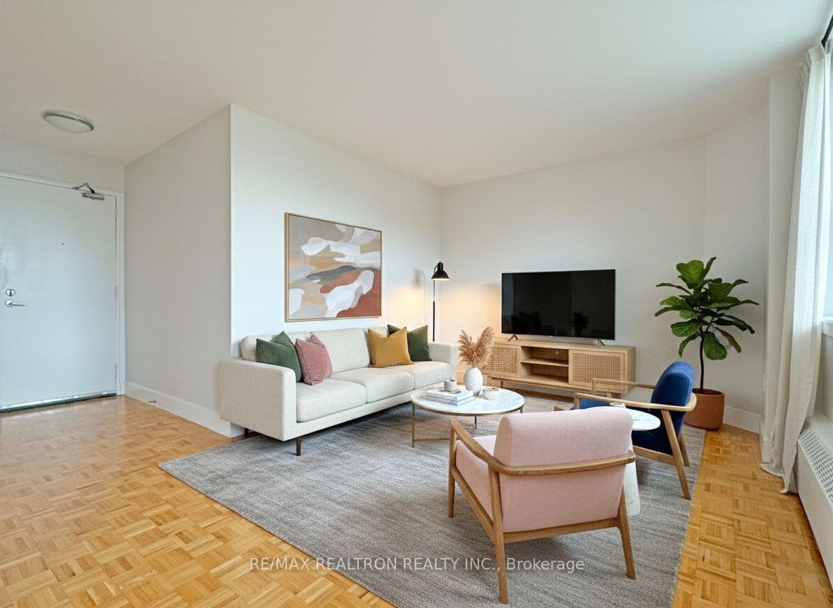 Unit 206 485 Huron Street photo 1