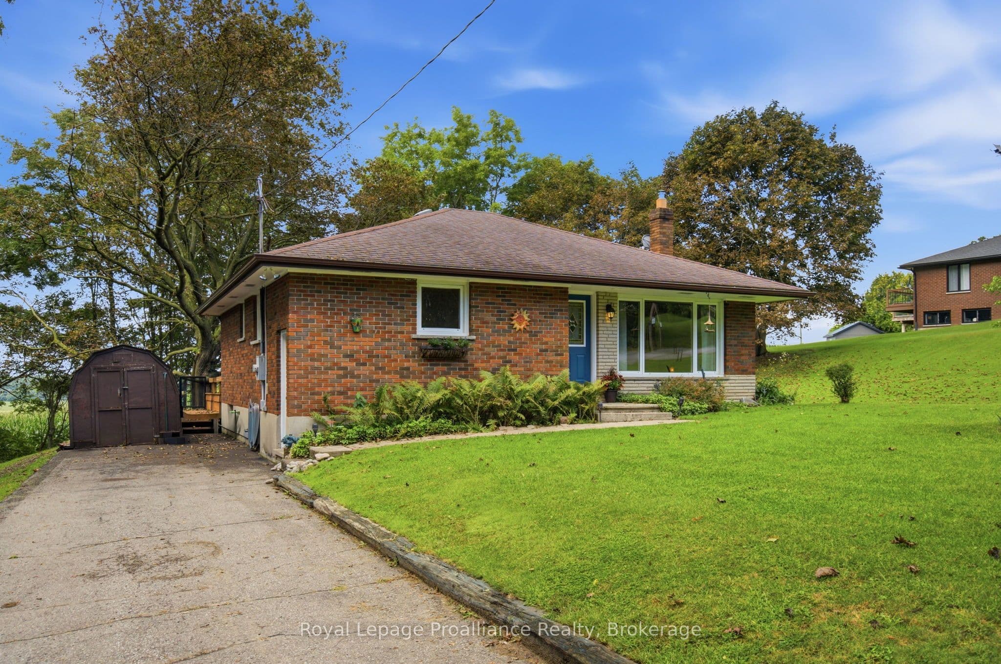 8161 Danforth Street photo 1