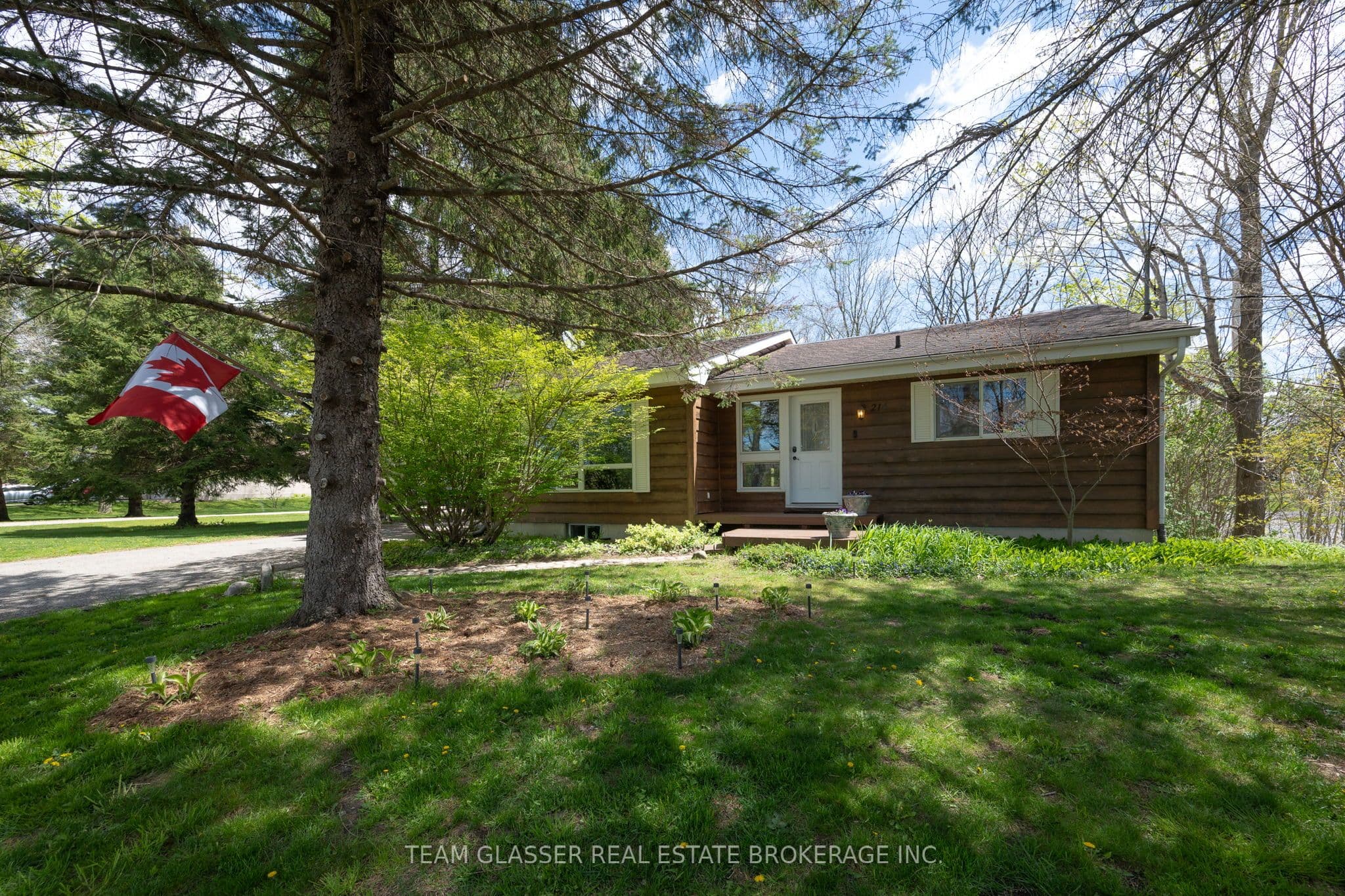 214 North Street photo 1