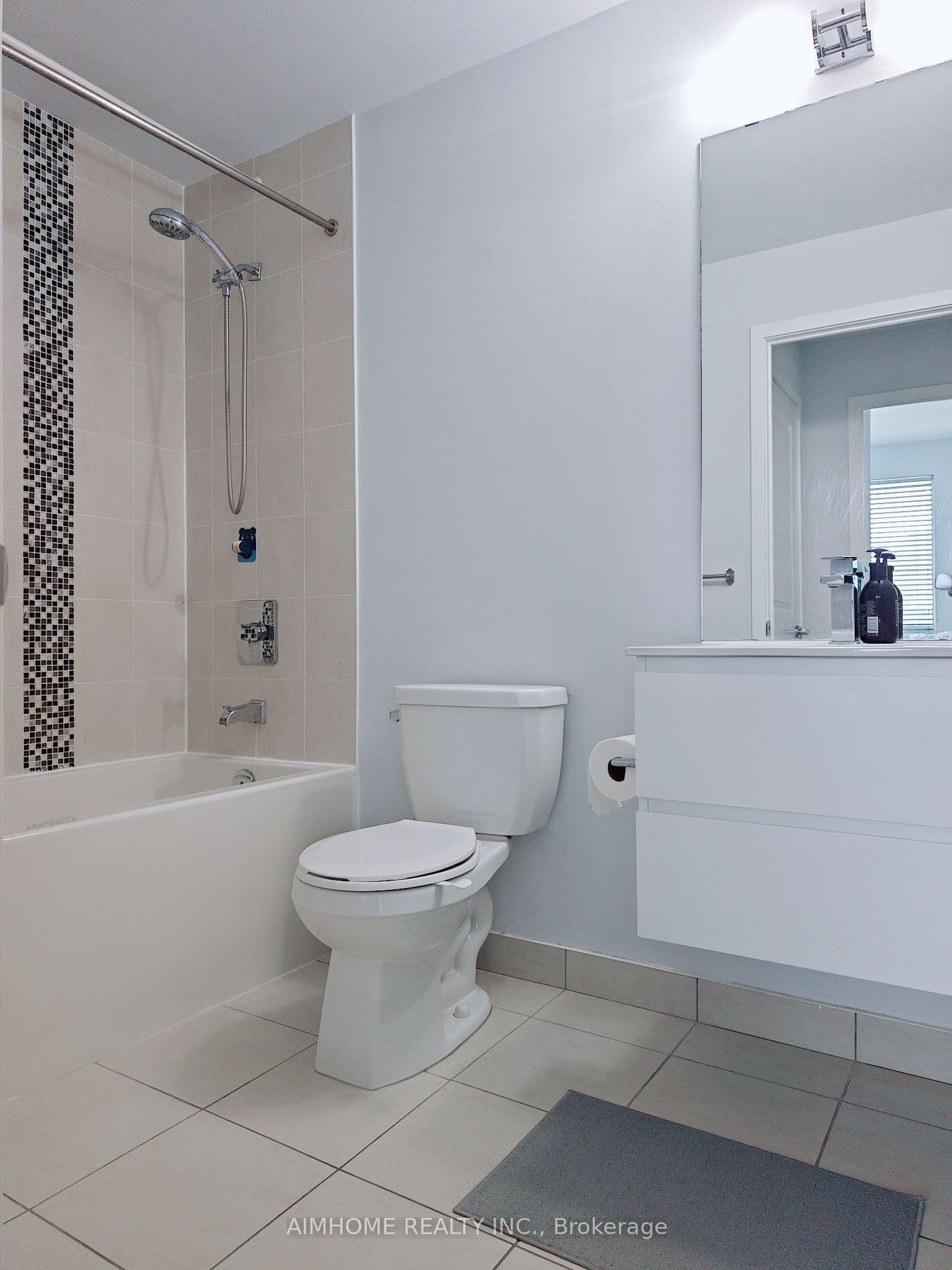 Unit 2013 195 Bonis Avenue photo 1
