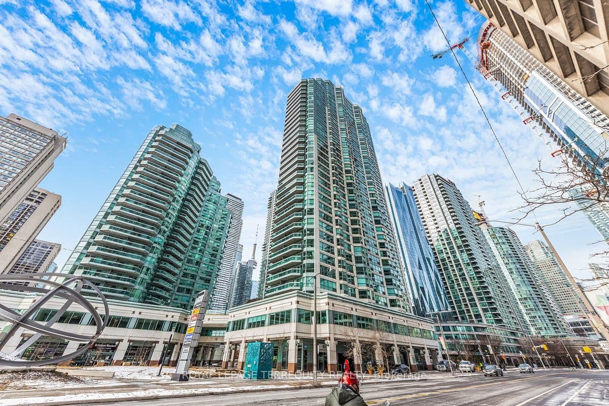 Unit 2609 10 Yonge Street photo 1