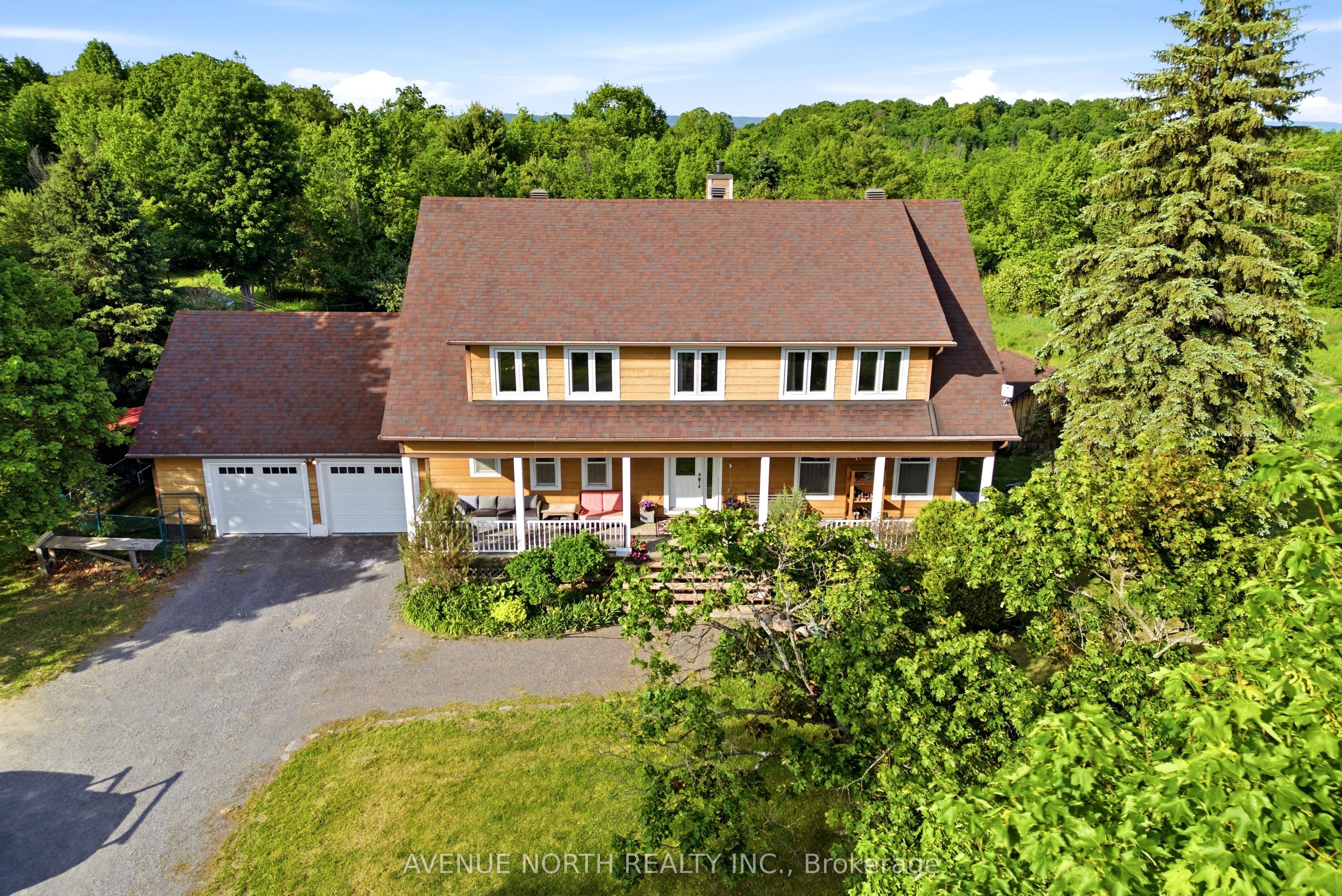 4446 STONECREST Road photo 1