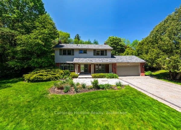 110 Mansfield Drive photo 1