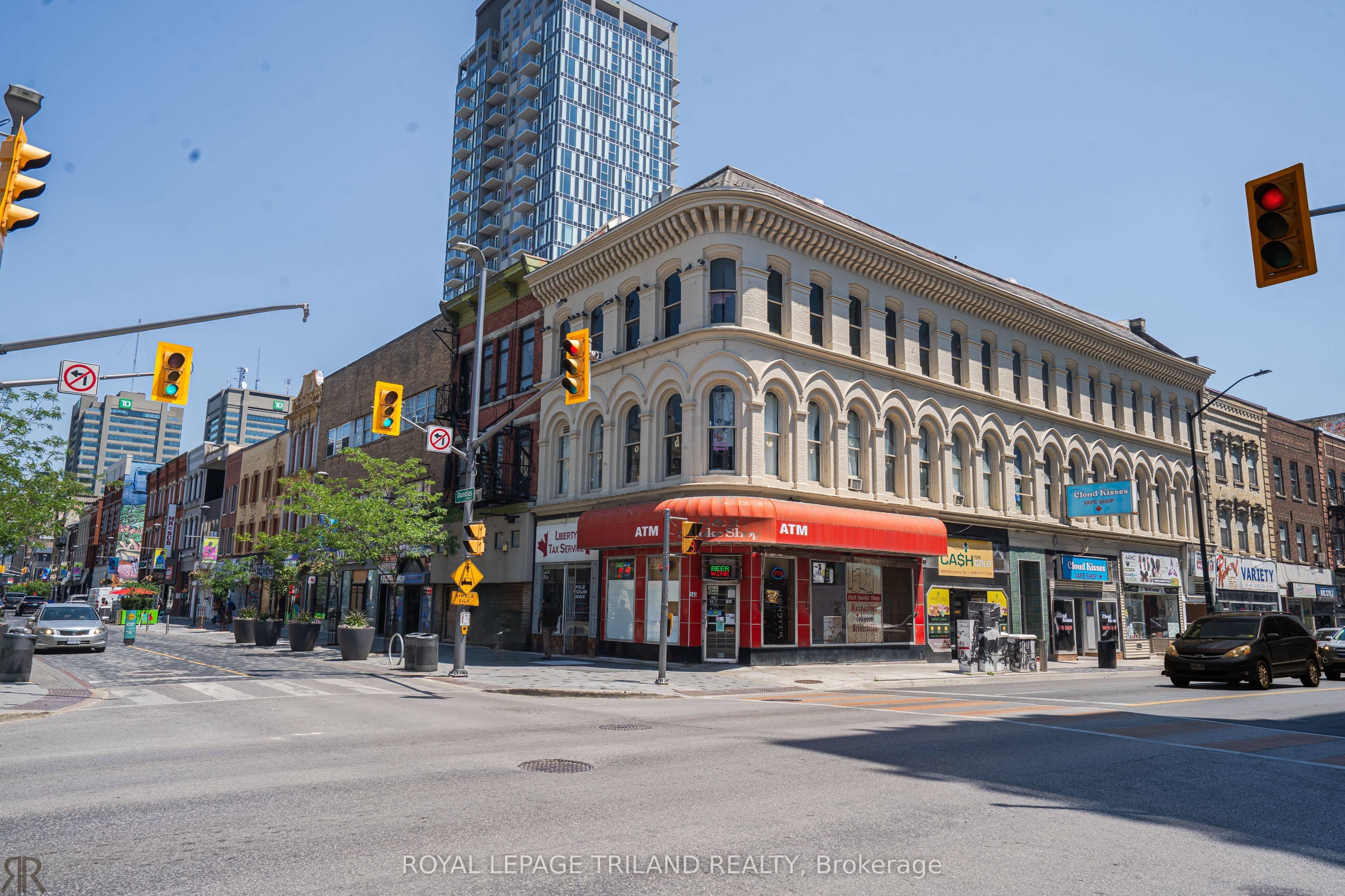 163 Dundas Street photo 1