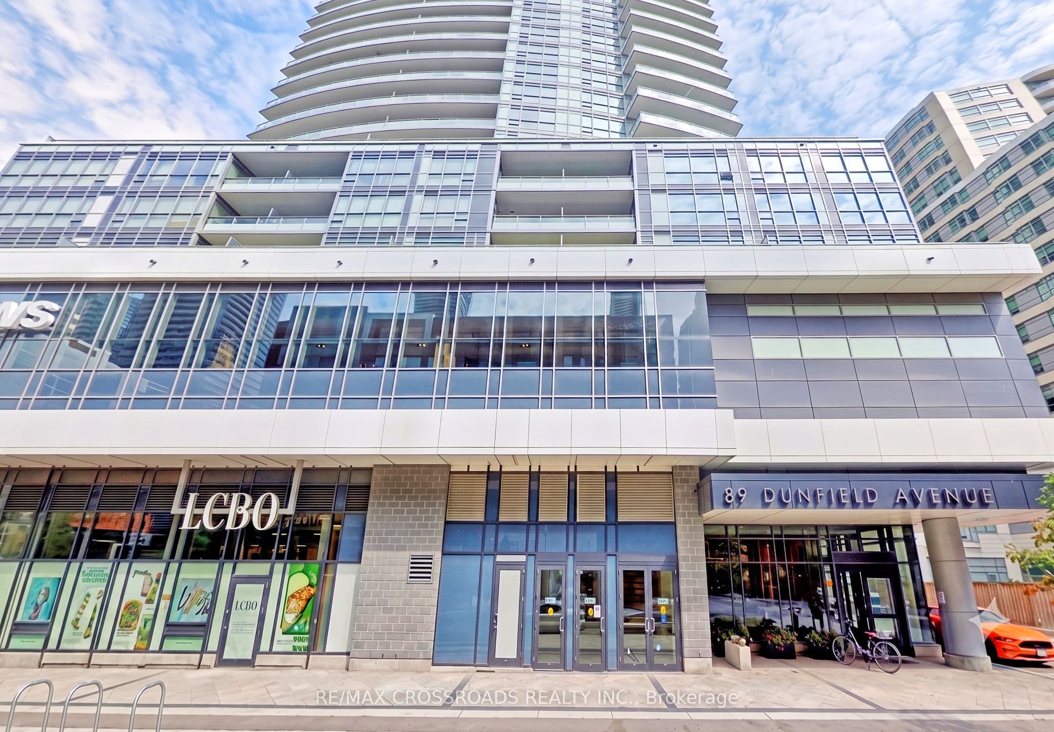 Unit 2202 89 Dunfield Avenue photo 1