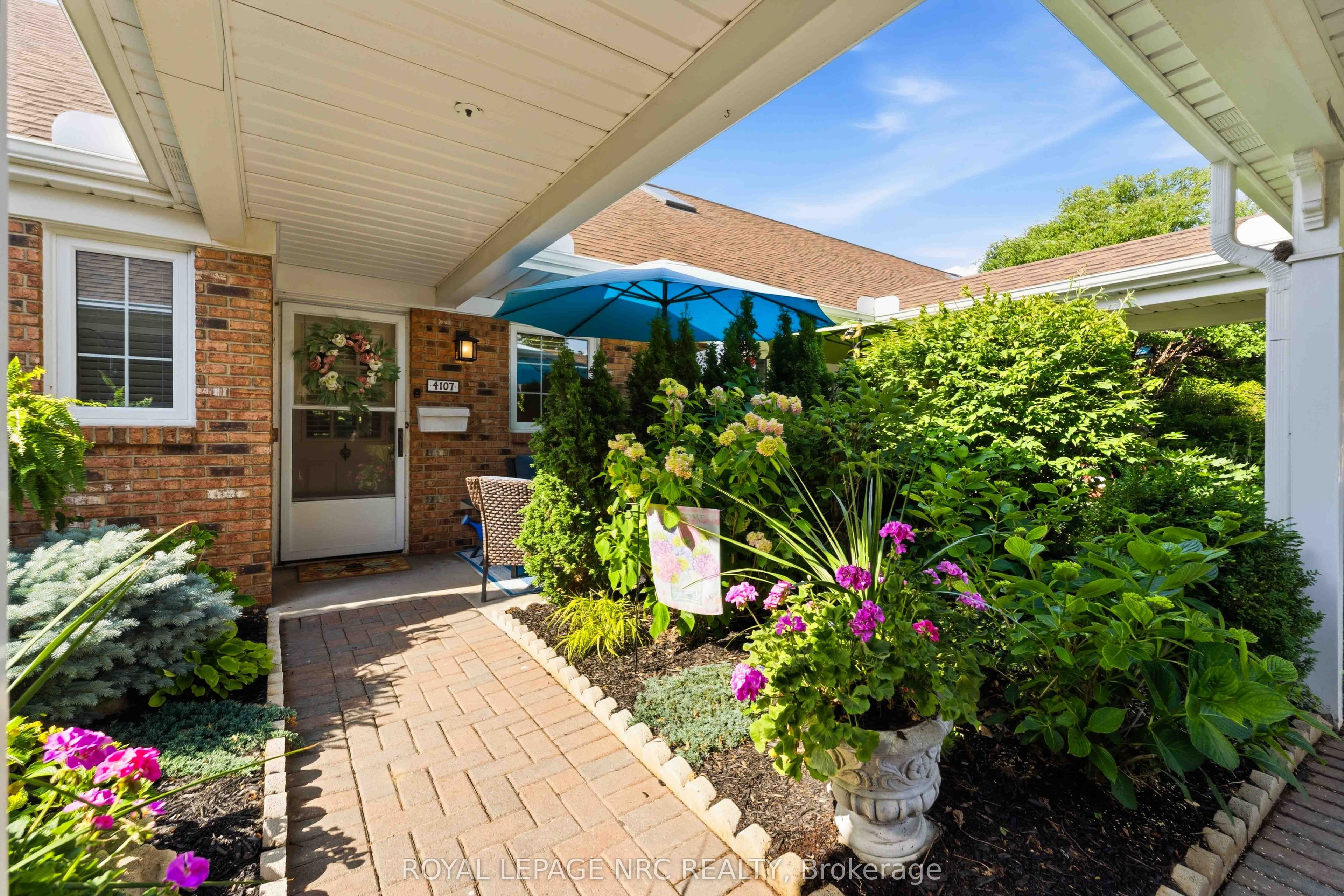 4107 Diana Park photo 1