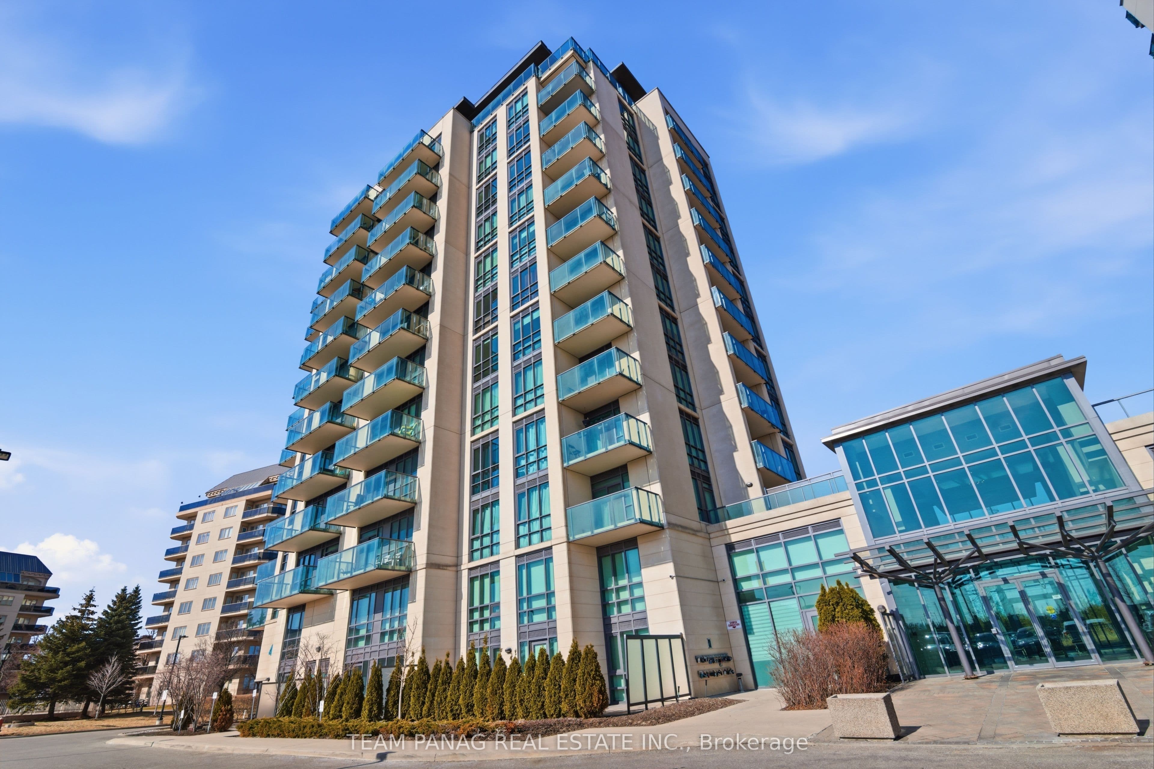 Unit 209 45 Yorkland Boulevard photo 1