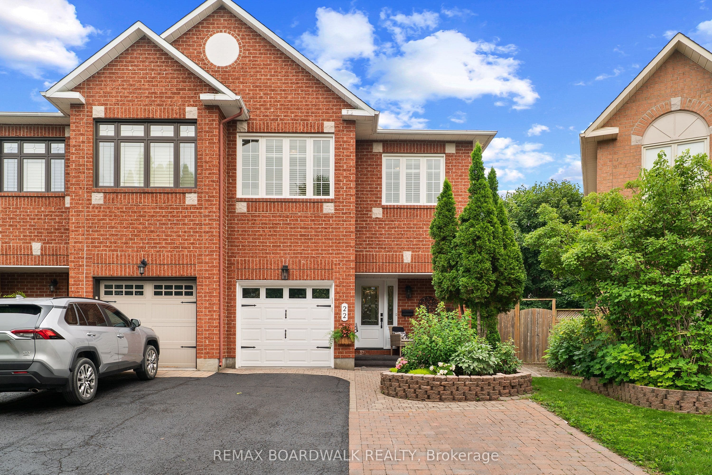 22 Eagleview Street photo 1