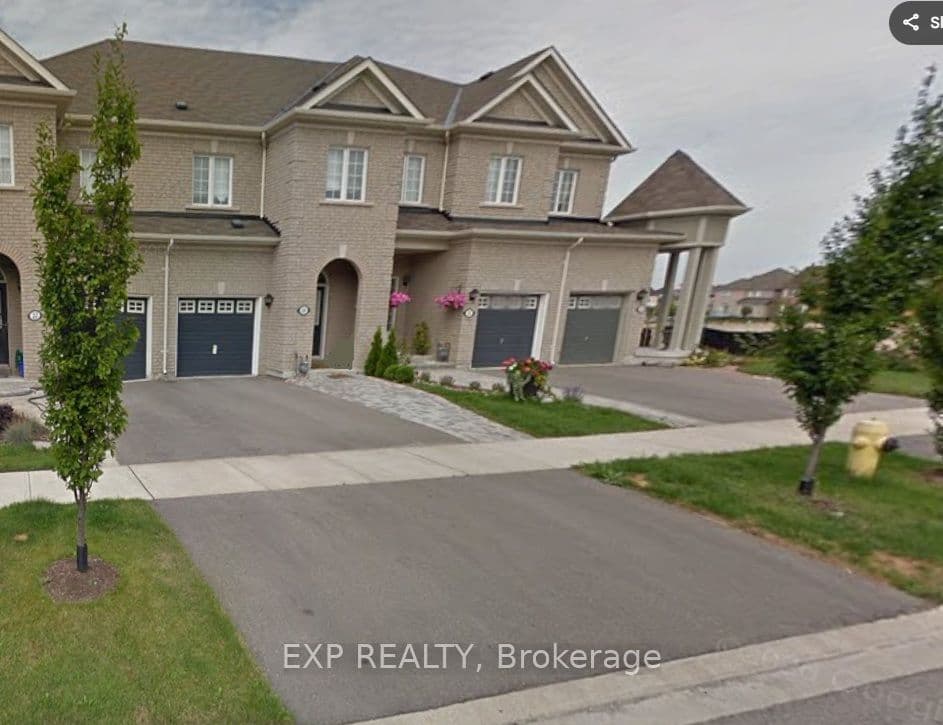 24 Williams Street photo 1