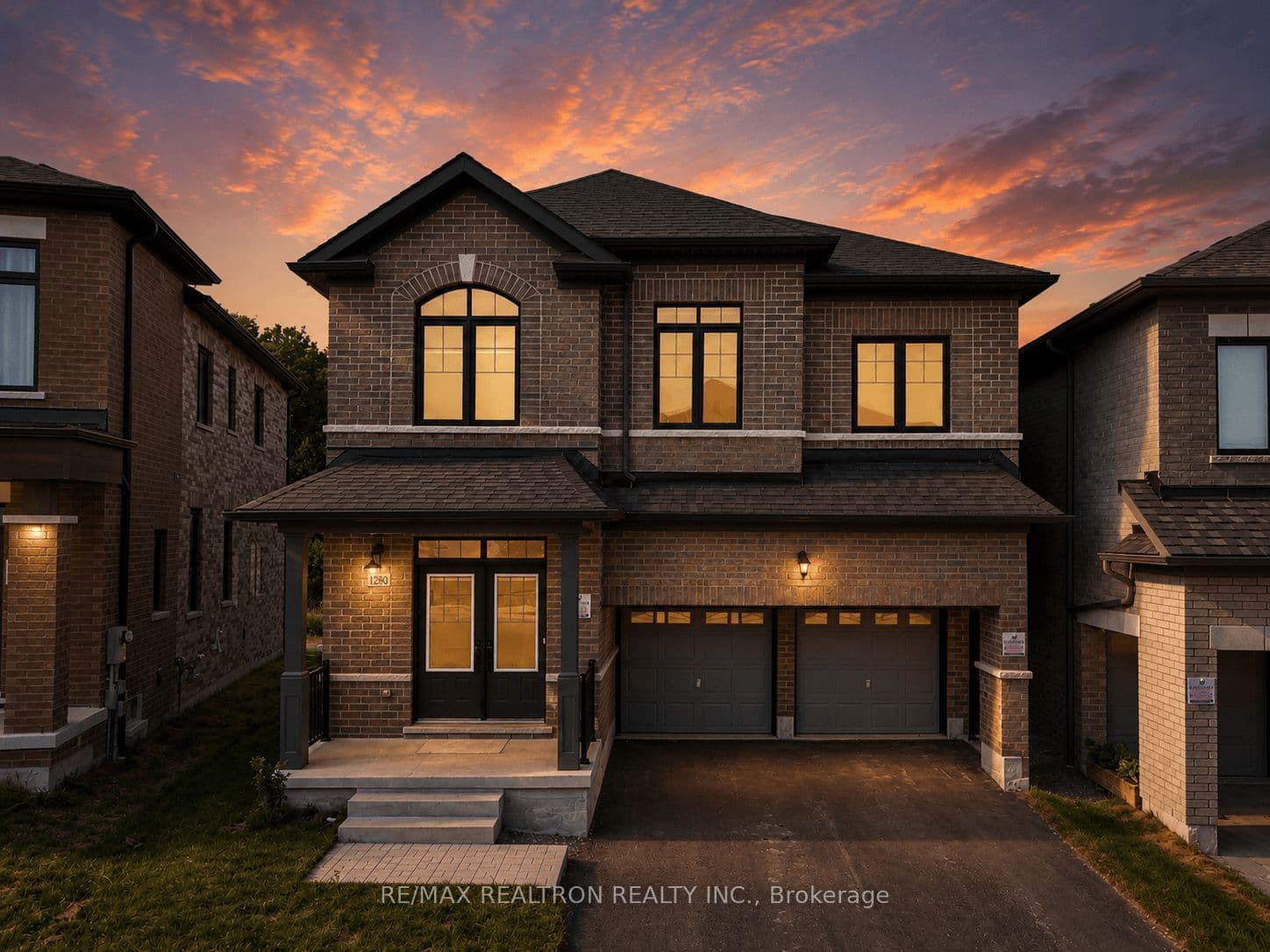 1280 Talisman Manor photo 1