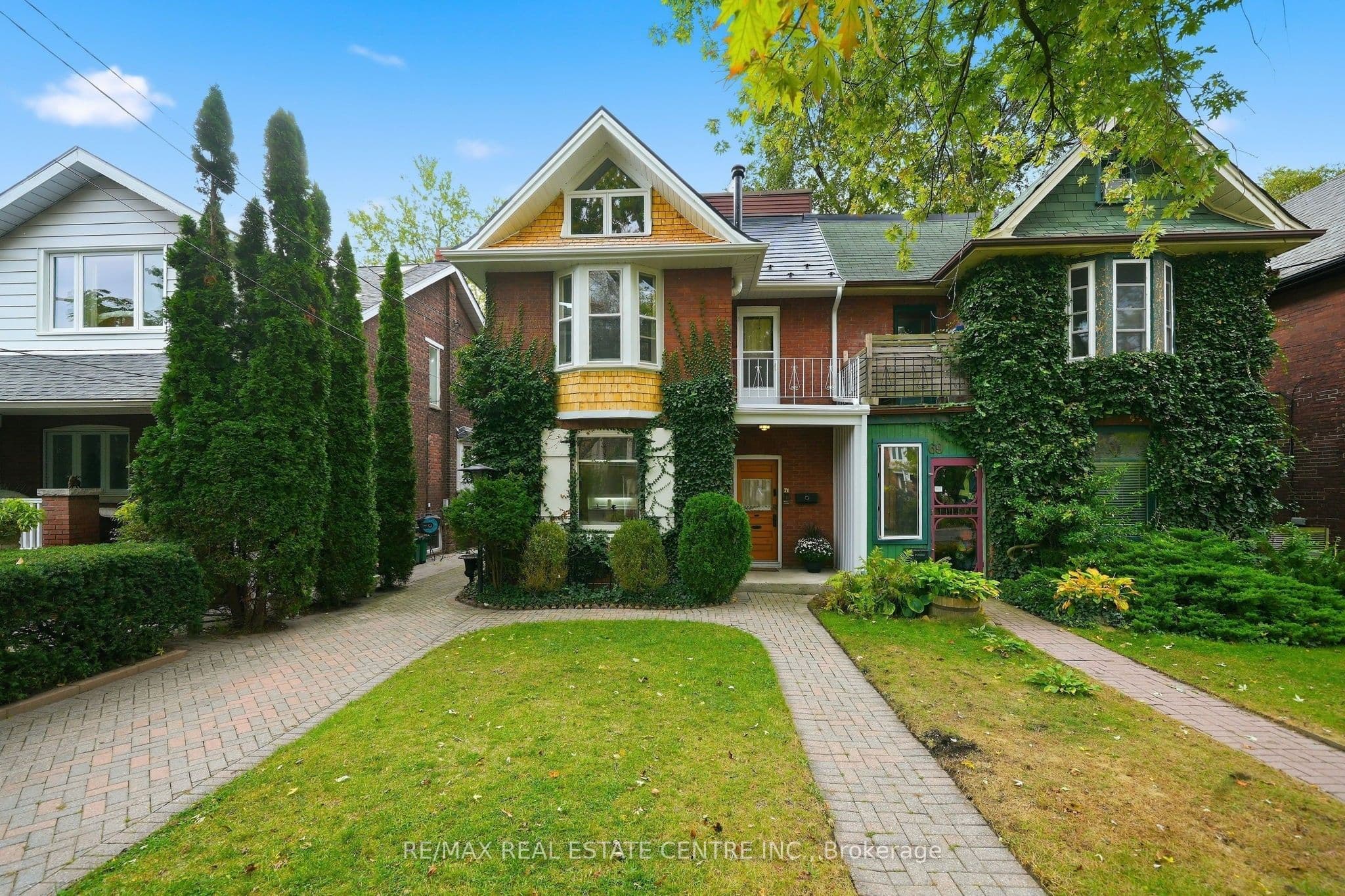 71 Lyall Avenue photo 1