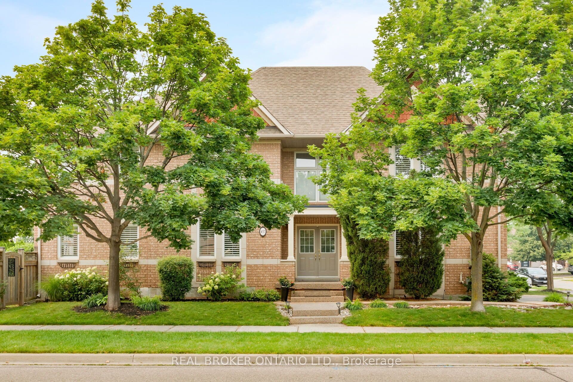 457 Ravineview Way photo 1