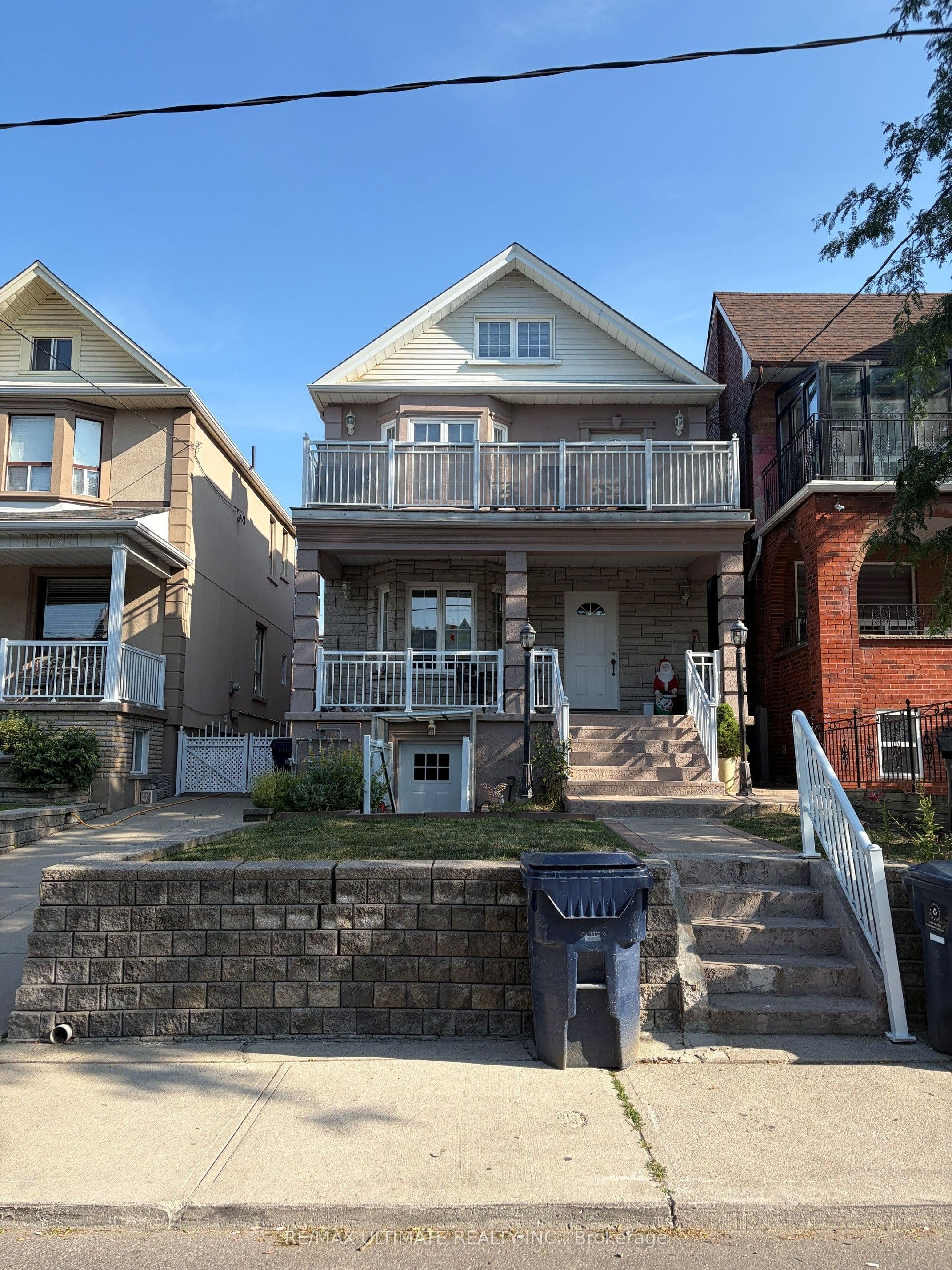 Unit Bsmt 34 Peterborough Avenue photo 1
