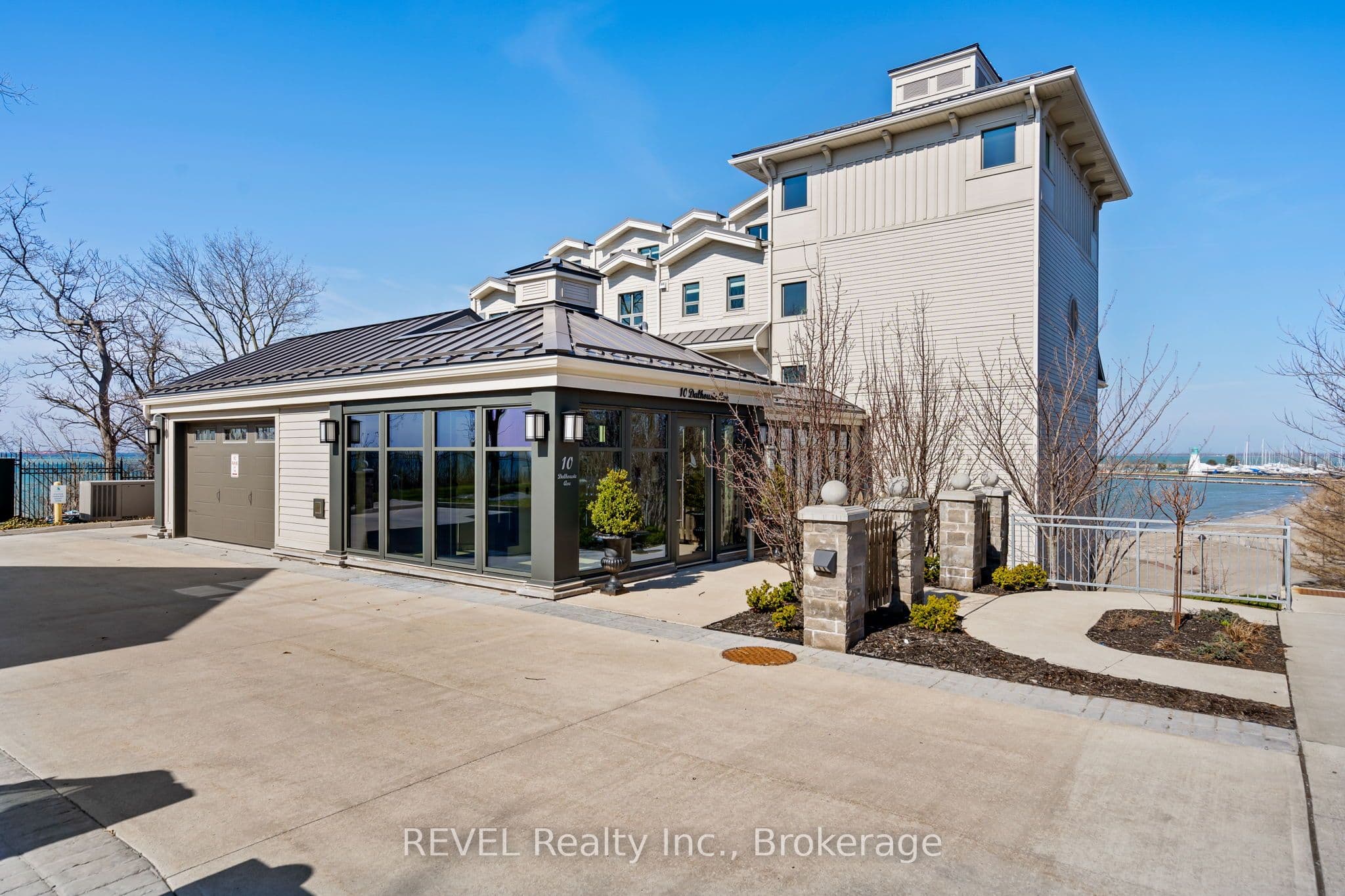Unit 402 10 Dalhousie Avenue photo 1